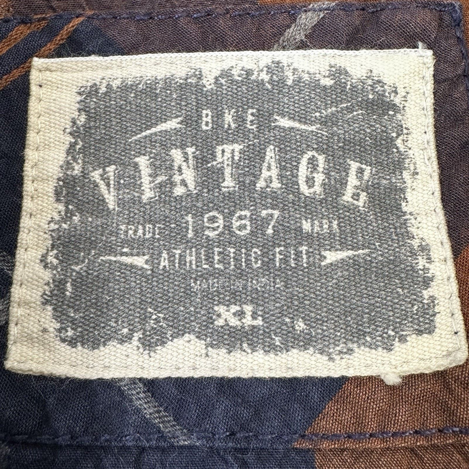 BKE BKE Vintage 67 Men’s XL Athletic Fit Western Button Up EUC Size US XL / EU 56 / 4 - 9 Thumbnail