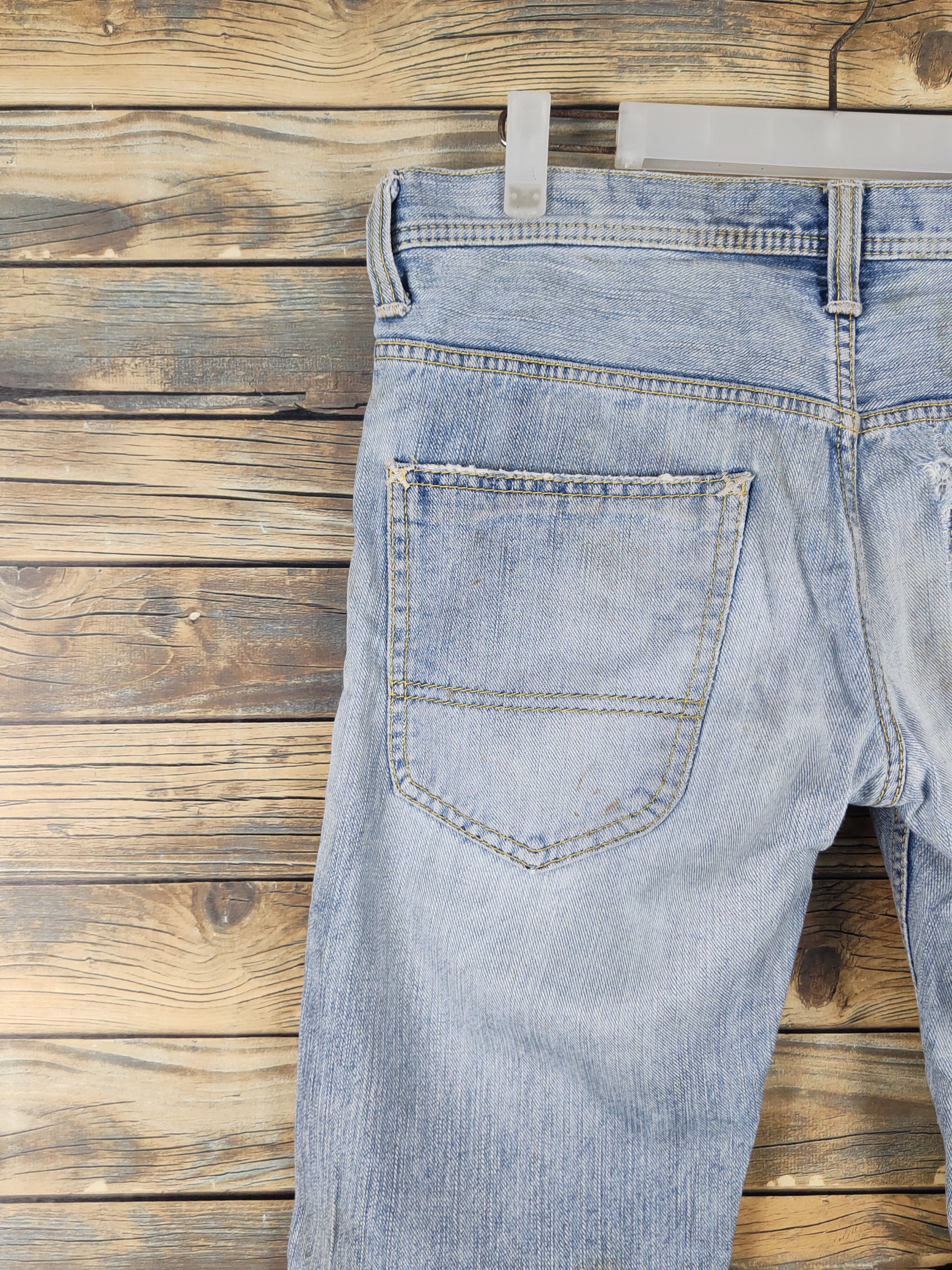 Lee Lee vintage Blue Distressed Ripped denim Jeans #W1706 Size US 32 / EU 48 - 9 Thumbnail