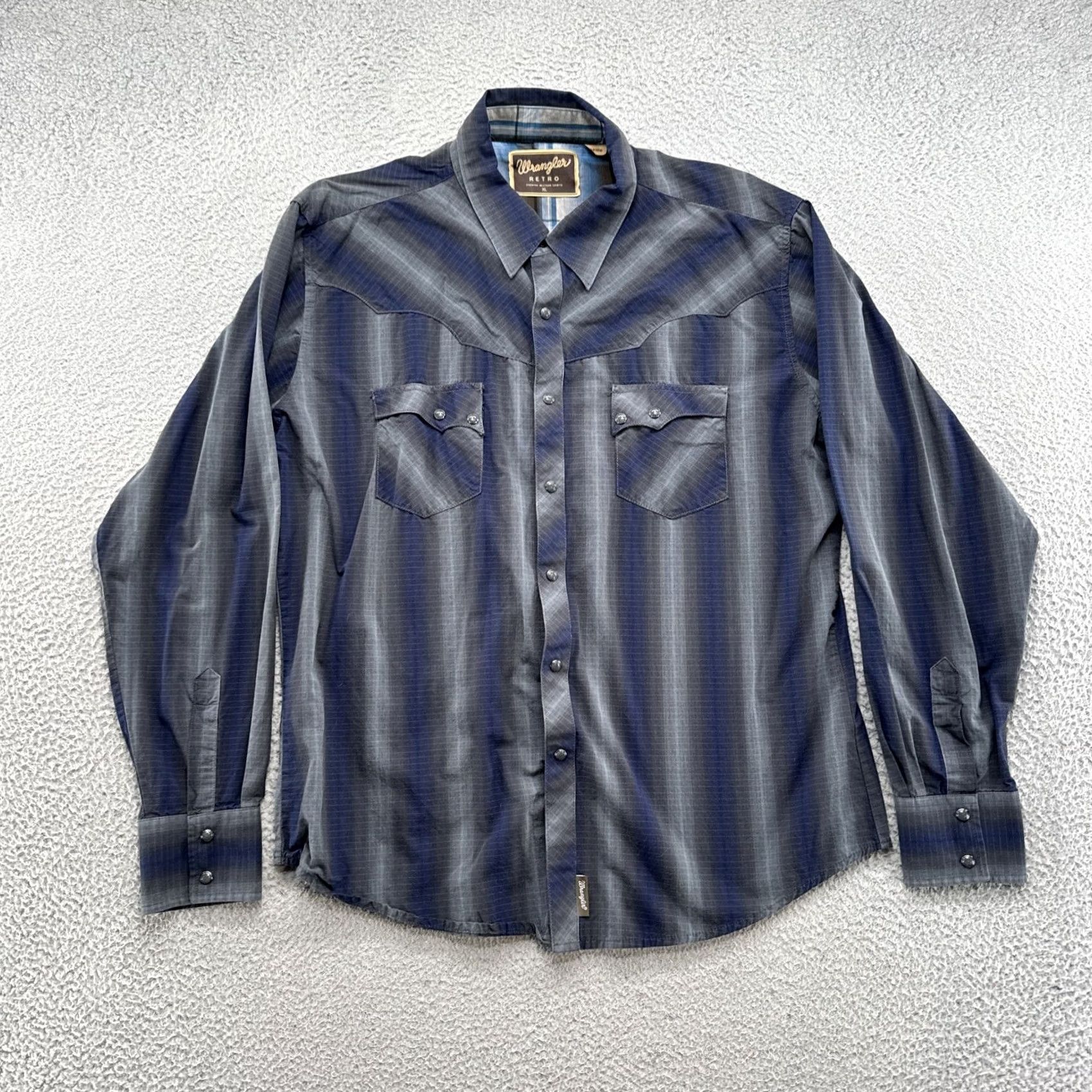 Wrangler Wrangler Mens Long Sleeve Retro Premium Pearl Snap Striped Shirt XL Blue Button-Up Casual Formal Workwear 80s 90s Cowboy Western Mens Size US XL / EU 56 / 4 - 2 Thumbnail
