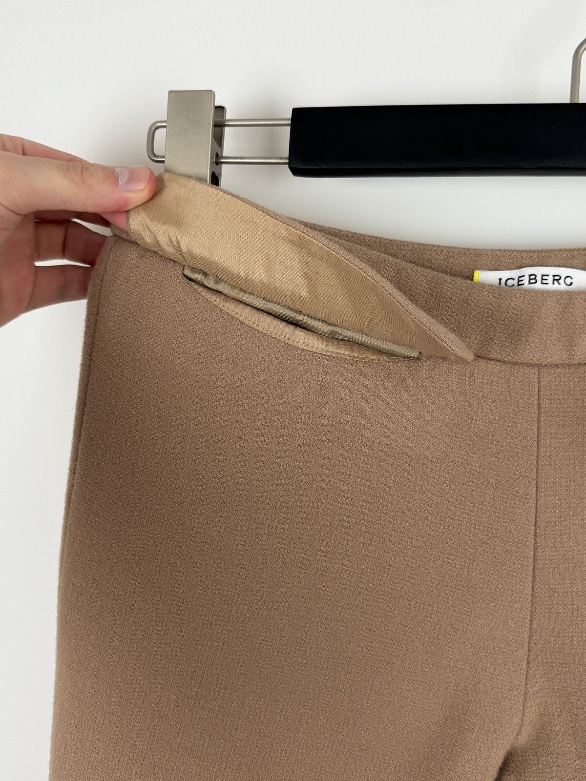 Iceberg Iceberg Italy Camel Beige Wool Blend Capri Pants 38 Size 26" / US 2 / IT 38 - 3 Thumbnail