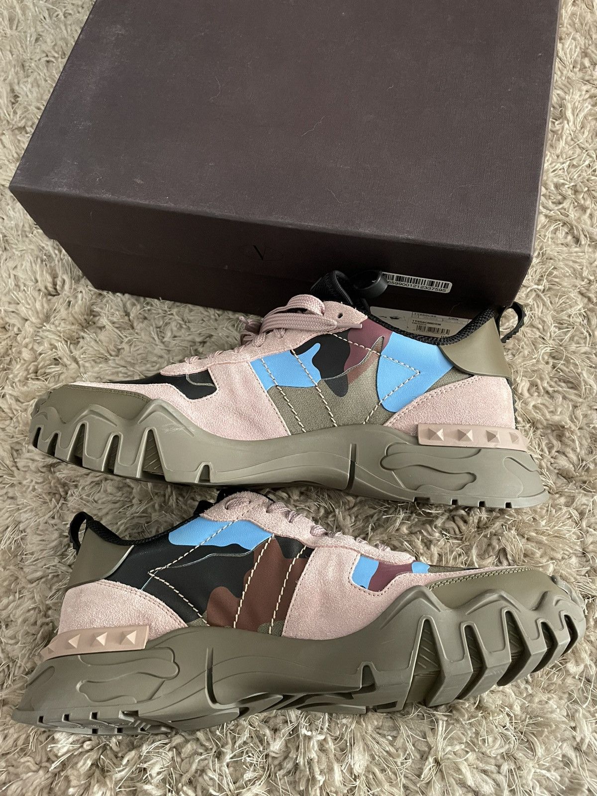 Valentino Valentino RockRunner Plus Rockstud Camo Trim Leather Sneaker Size US 11 / EU 44 - 3 Thumbnail