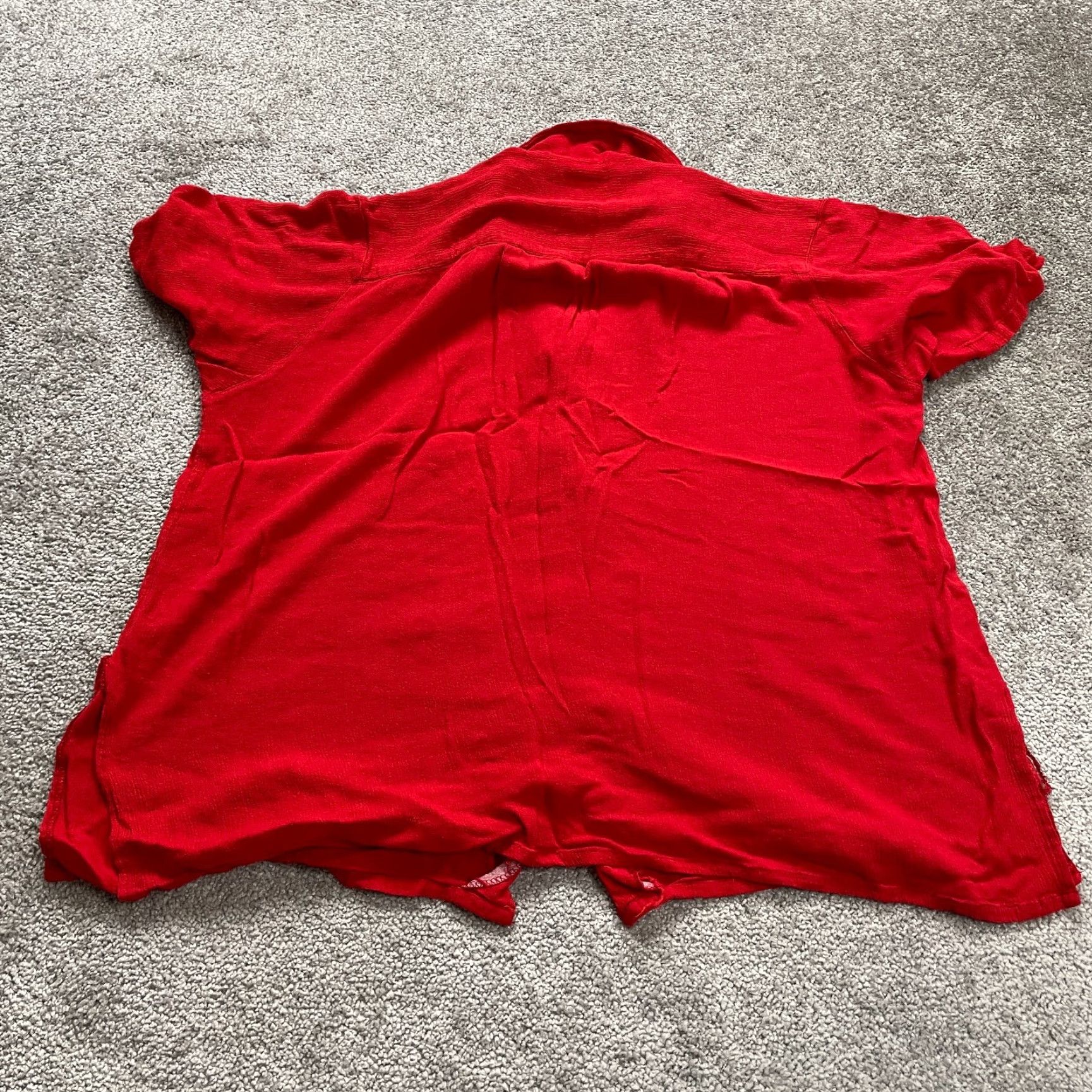 Vintage St Anna Collection Button Down Blouse Shirt Womens 40 Red Short Sleeve Rayon Top Size S / US 4 / IT 40 - 2 Thumbnail