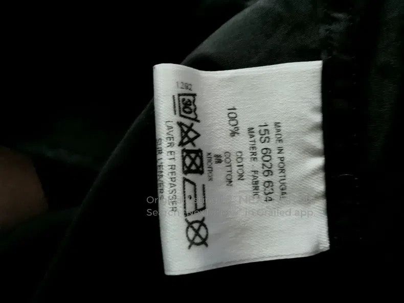 Givenchy Givenchy size 39 Butterfly Print Shirt Size US M / EU 48-50 / 2 - 3 Thumbnail