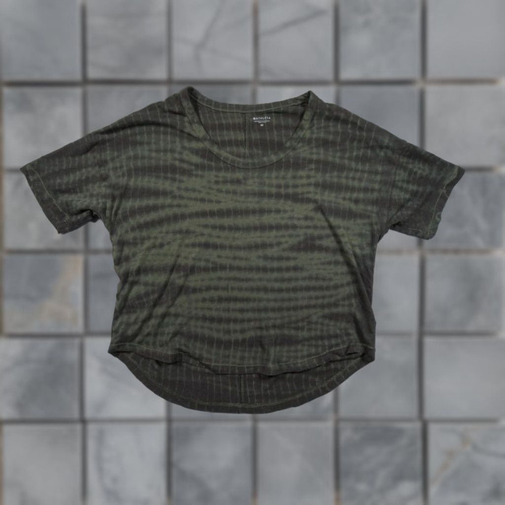 Athleta Athleta Relaxed Fit Tee Womens XS Green Solid Crew Neck Short Sleeve Casual Oversized Size XS / US 0-2 / IT 36-38 - 1 Thumbnail