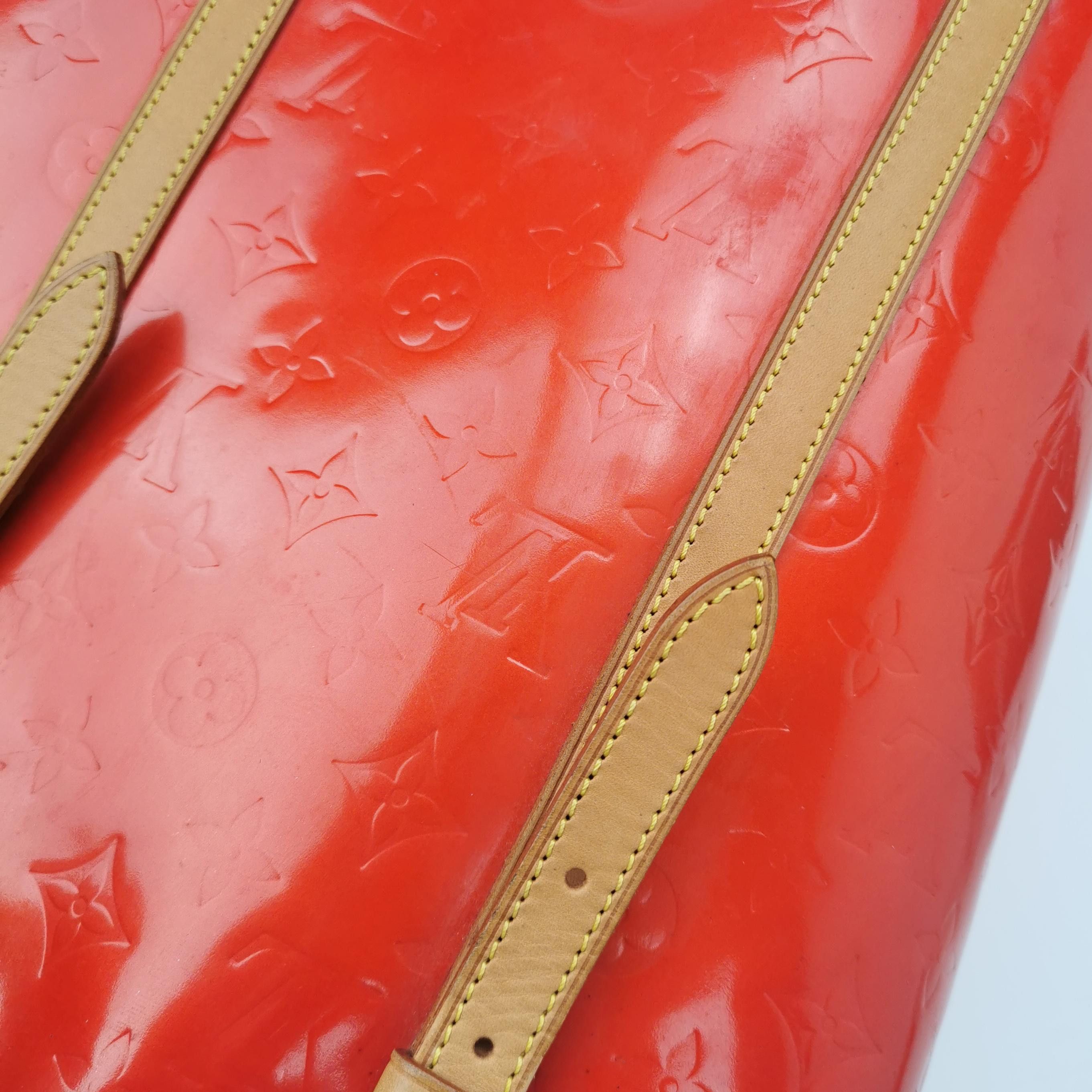 Louis Vuitton Louis Vuitton (LV) Bucket Large Patent Leather Vintage Embo Size ONE SIZE - 6 Thumbnail