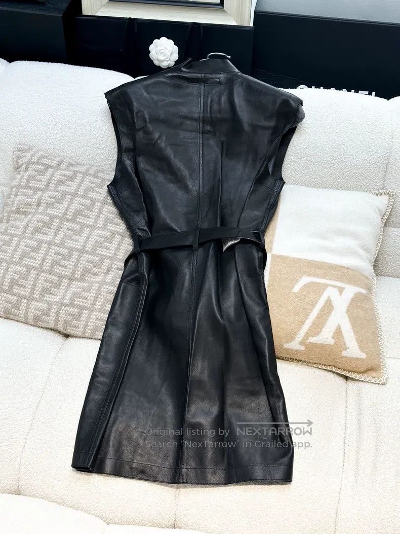 Hermes Hermes Black Sheepskin Dress with Cashmere Cloak Two-piece Size XS / US 0-2 / IT 36-38 - 6 Thumbnail