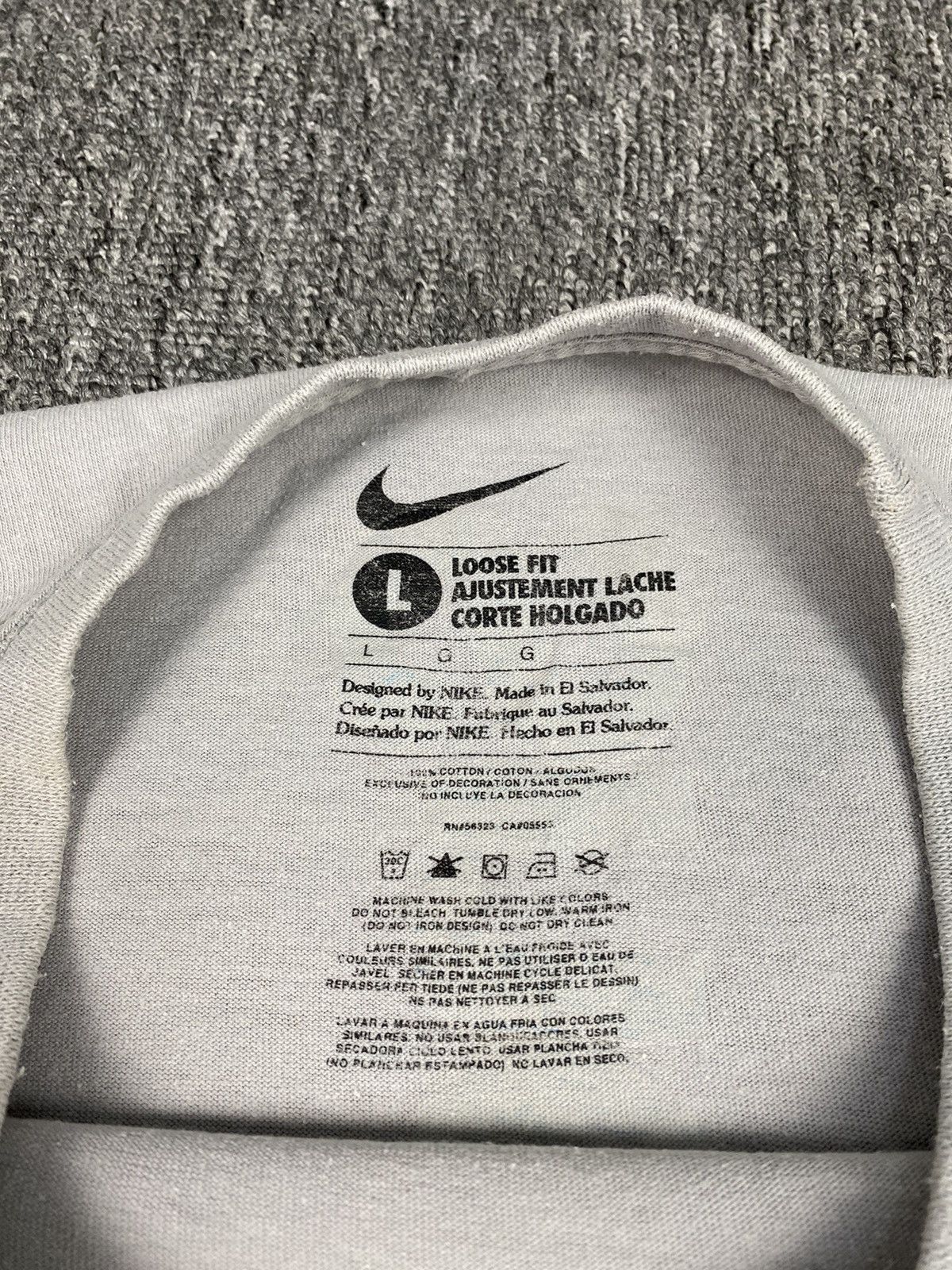 Nike Sneakerologist 72 Tshirt Size US L / EU 52-54 / 3 - 8 Thumbnail