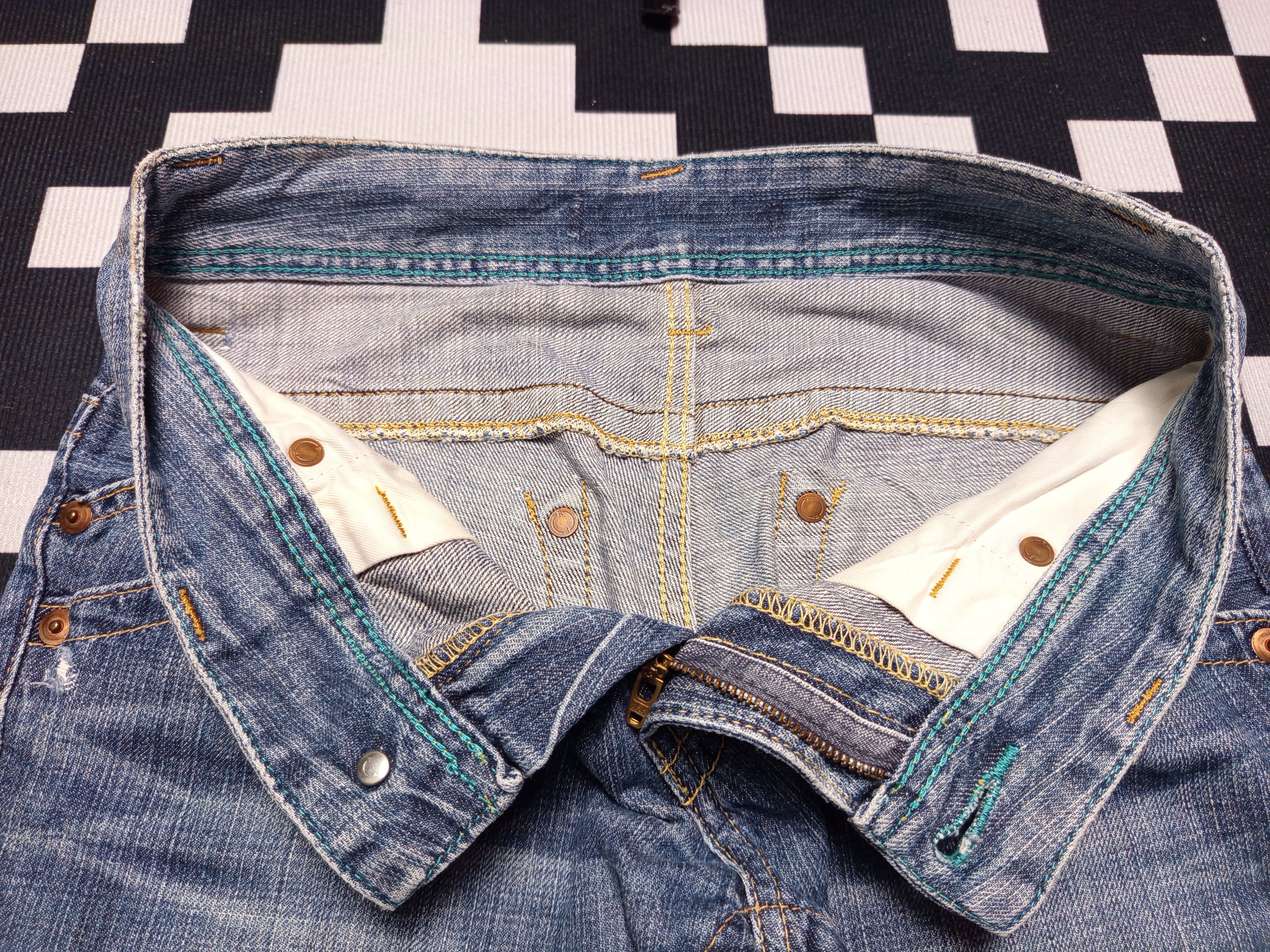 Alexander Wang × Uniqlo Vintage 90s Japanese Uniqlo Jeans Size US 29 - 8 Thumbnail