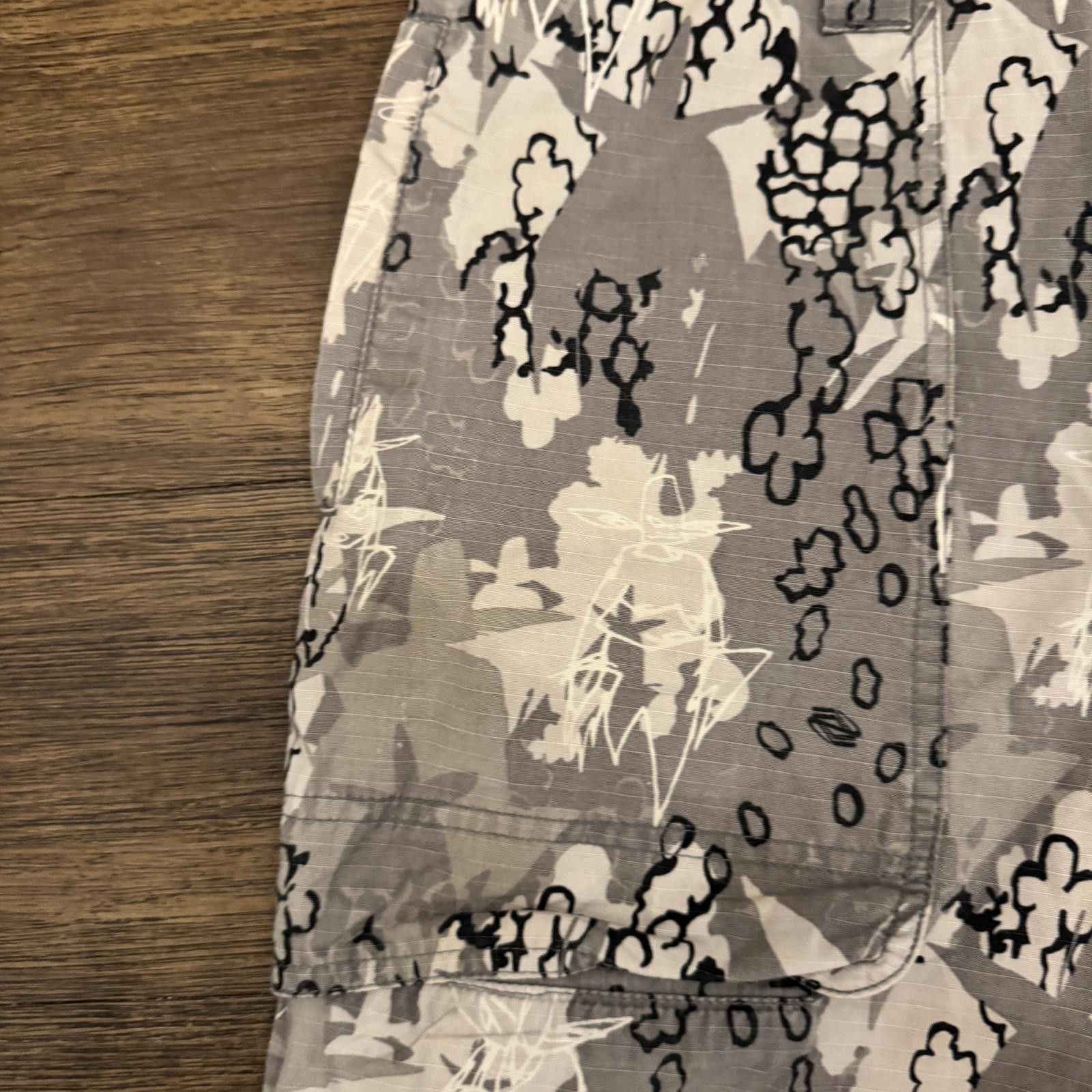 Zoo York Zoo York x Futura Camo Shorts Size US 34 / EU 50 - 3 Thumbnail