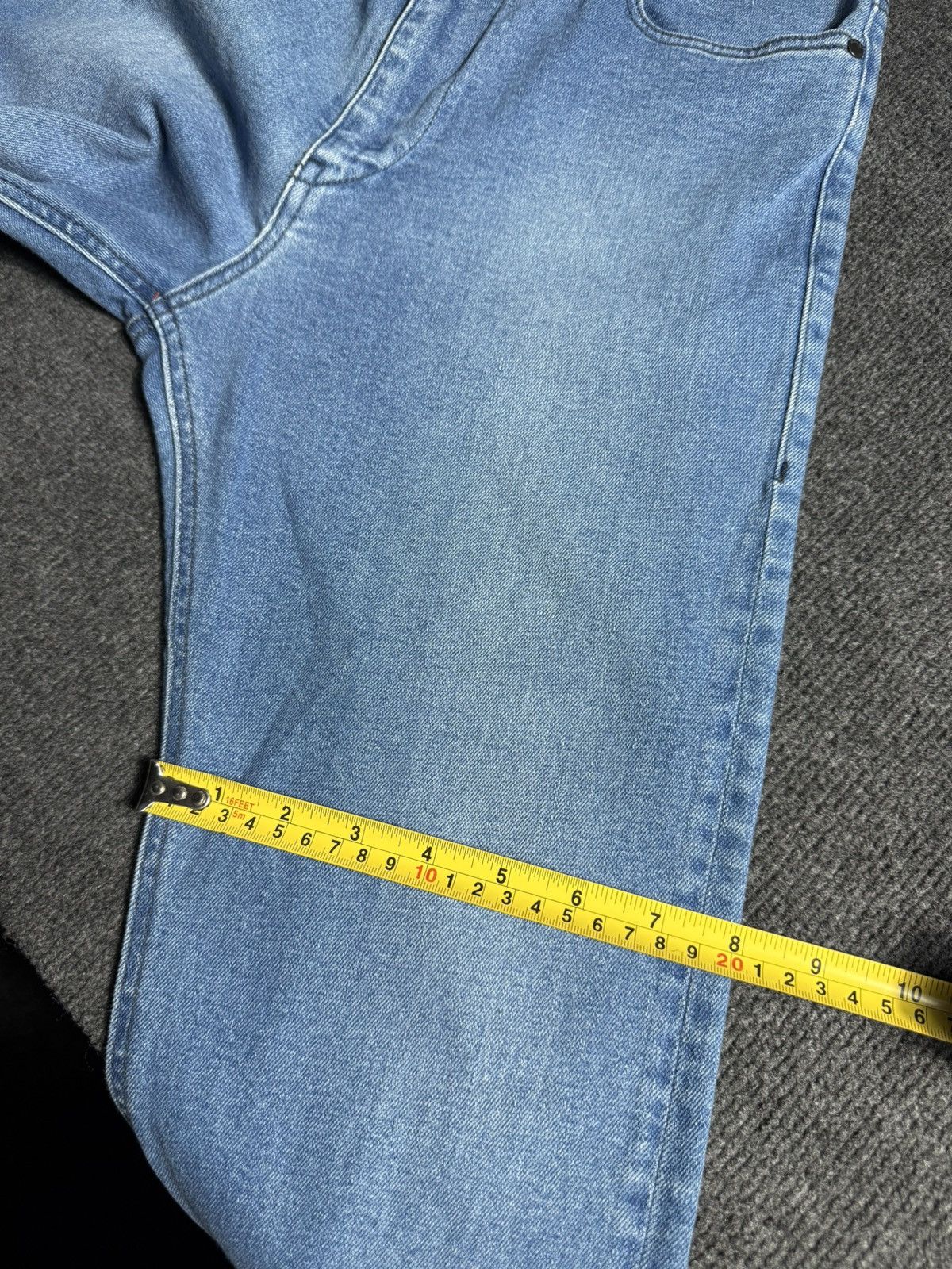 Diesel Luxury Diesel 00s Cropped Jeans Light Wash Distressed Denim Size 26" / US 2 / IT 38 - 22 Thumbnail
