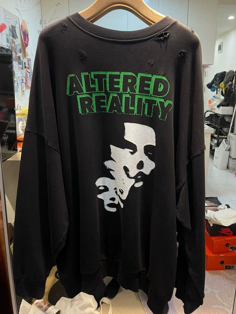 Raf Simons Raf simons Fw22 Phantom Portrait Destroys Sweatshirt Size US S / EU 44-46 / 1 - 1 Thumbnail