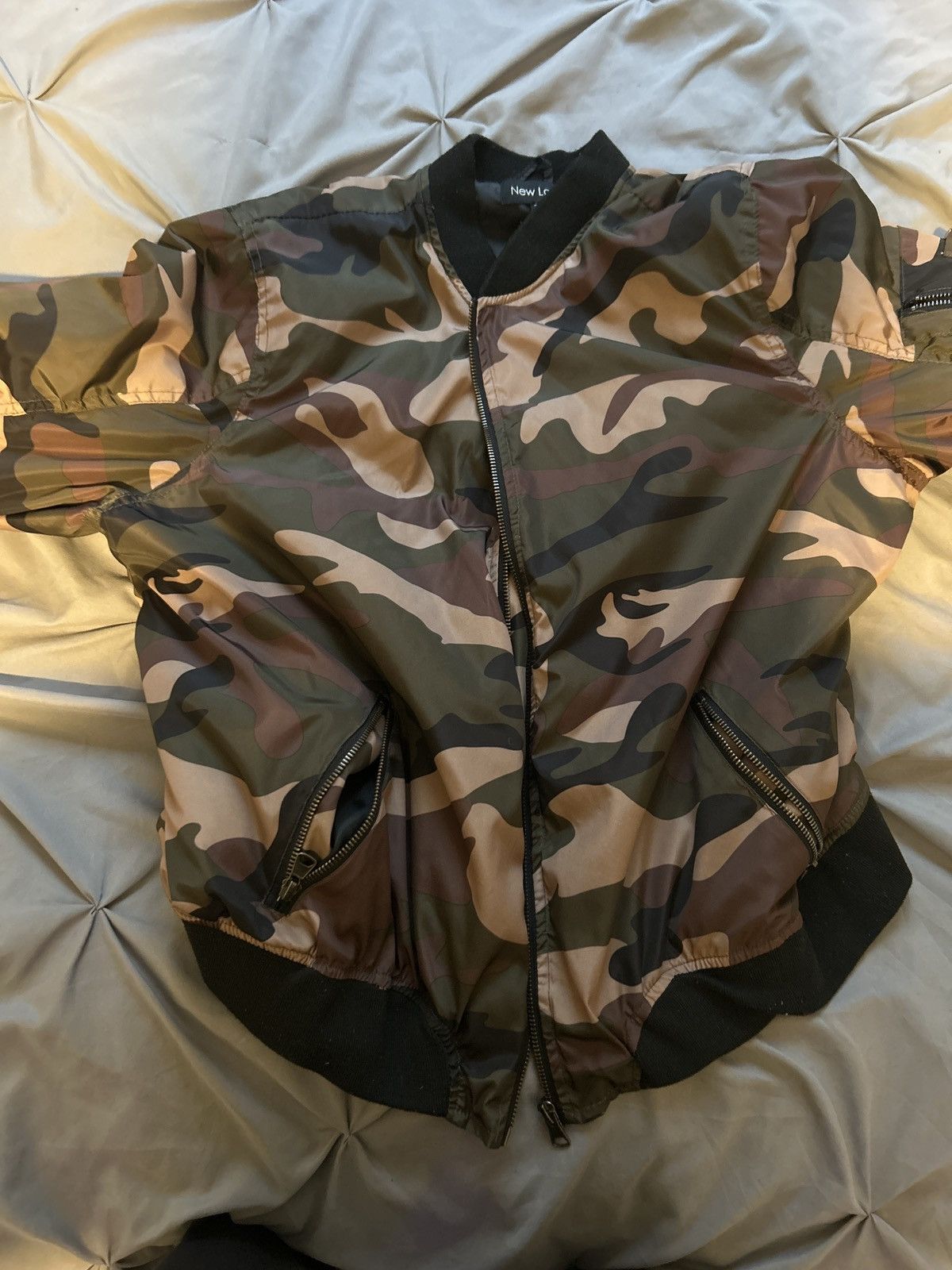 Vintage Camo Bomber jacket Size US M / EU 48-50 / 2 - 2 Thumbnail