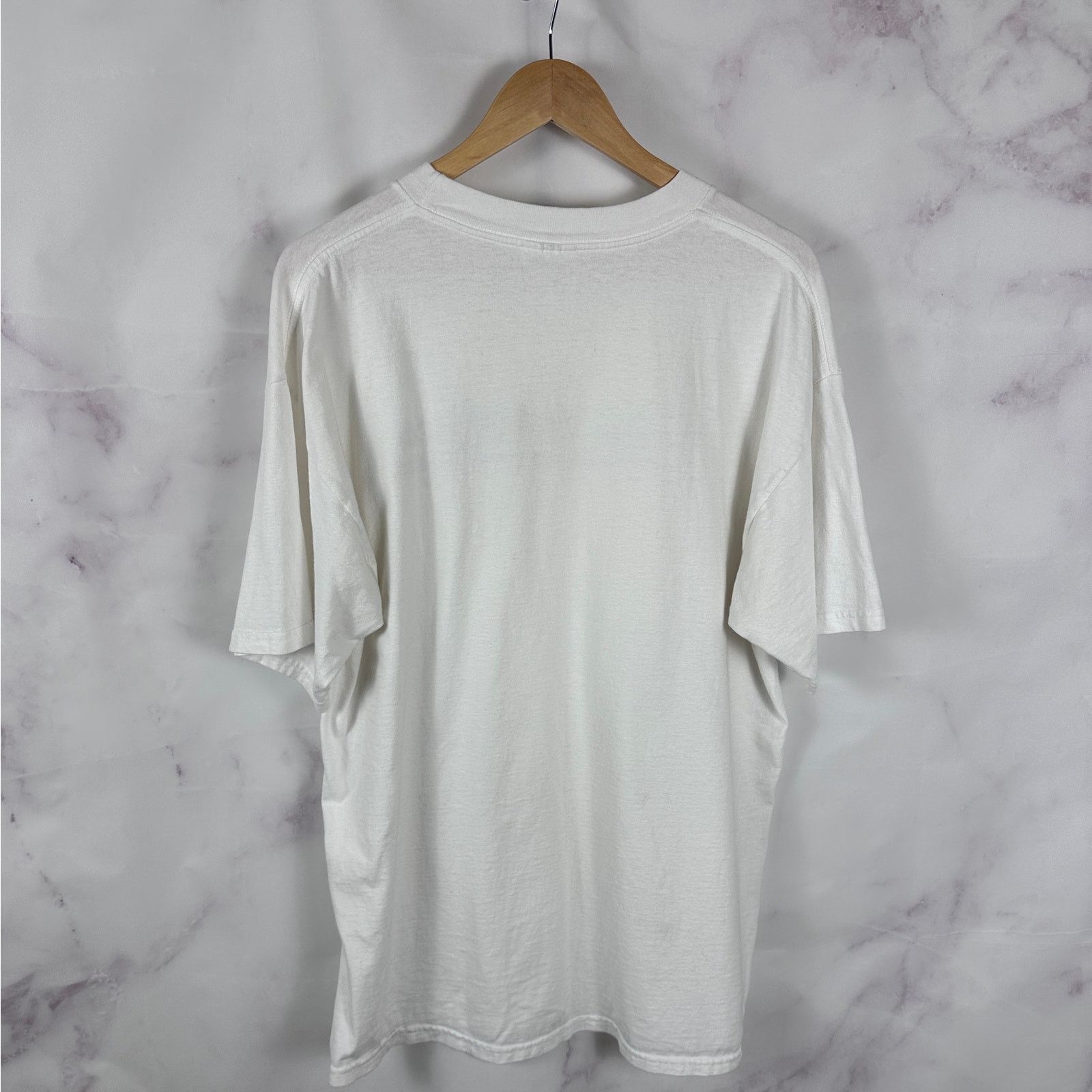 Nike Vintage Nike Athletics White Script Tee Size US XL / EU 56 / 4 - 5 Thumbnail