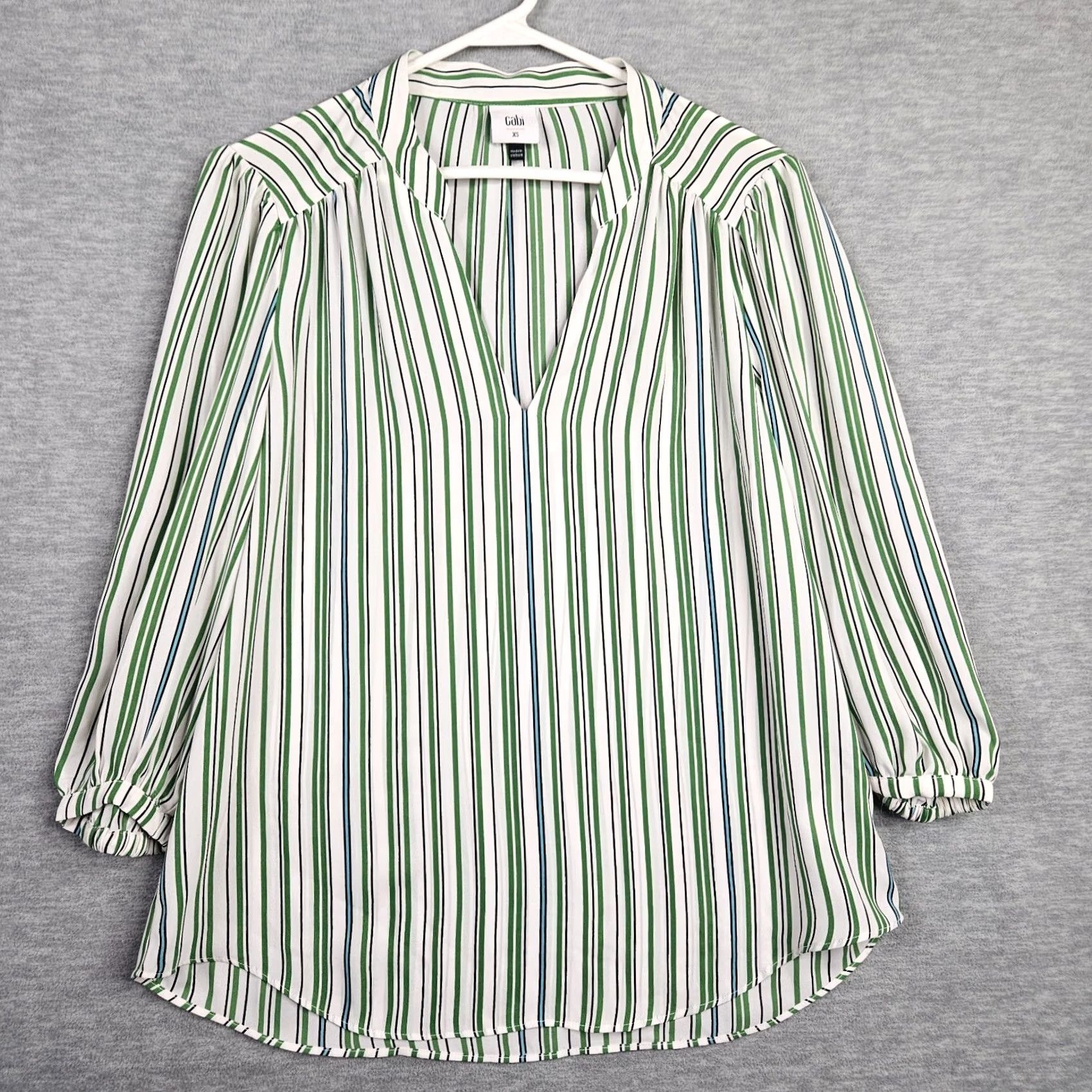Vintage Cabi Shirt XS Green Black White Stripes 3/4 Sleeve V-Neck Blouse Womens Regular Pattern Solid Casual Sleeve Polyester Size XS / US 0-2 / IT 36-38 - 2 Thumbnail