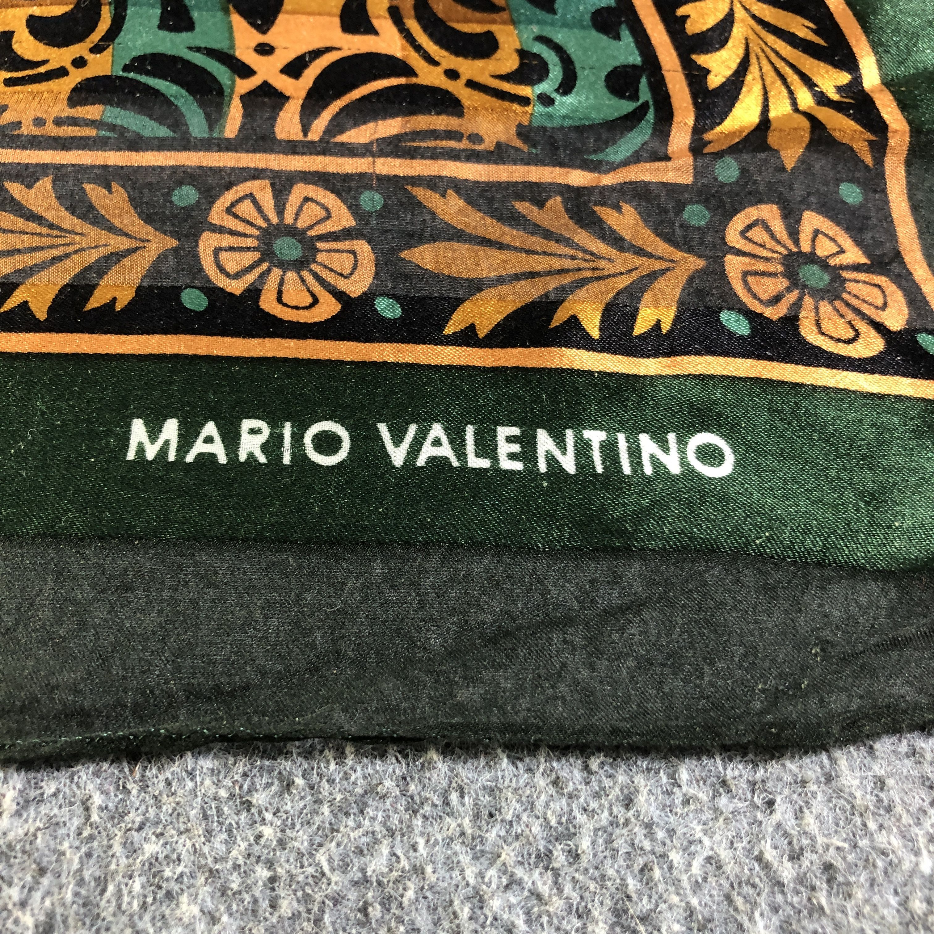 Vintage Mario Valentino Luxury Baroque Silk Scarf M1023 Size ONE SIZE - 4 Thumbnail