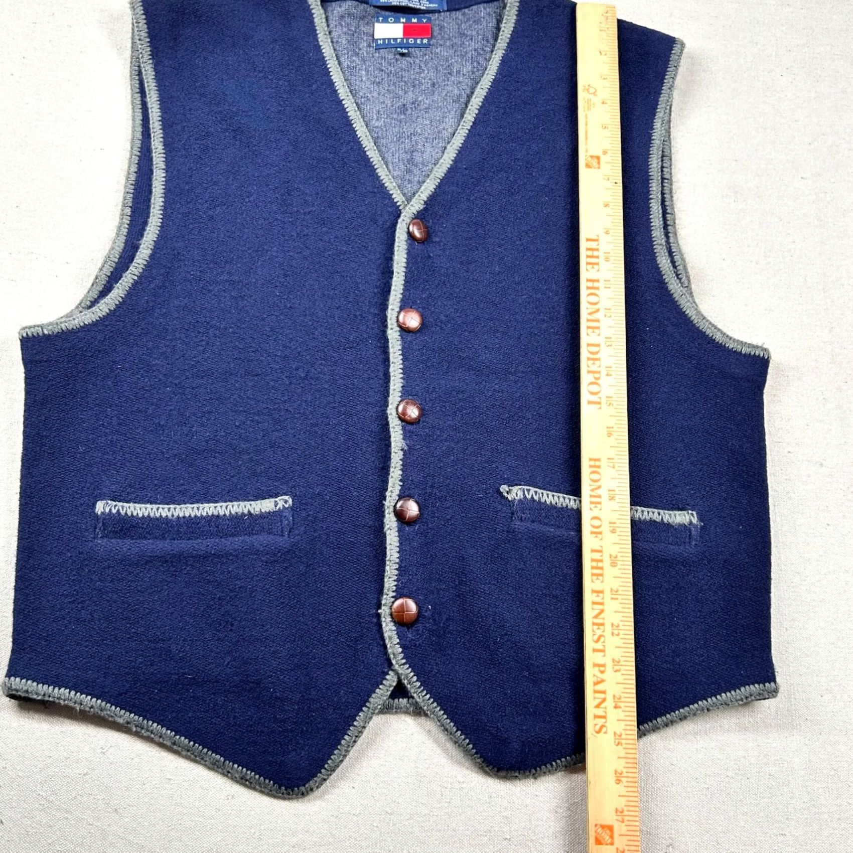 Tommy Hilfiger VINTAGE Tommy Hilfiger Vest Mens XL Boiled Wool Navy Blue 90s Preppy Wool Blend Button Knit/Flannel 90s Mens Vest Tommy Hilfiger Blue XL Size US XL / EU 56 / 4 - 6 Thumbnail