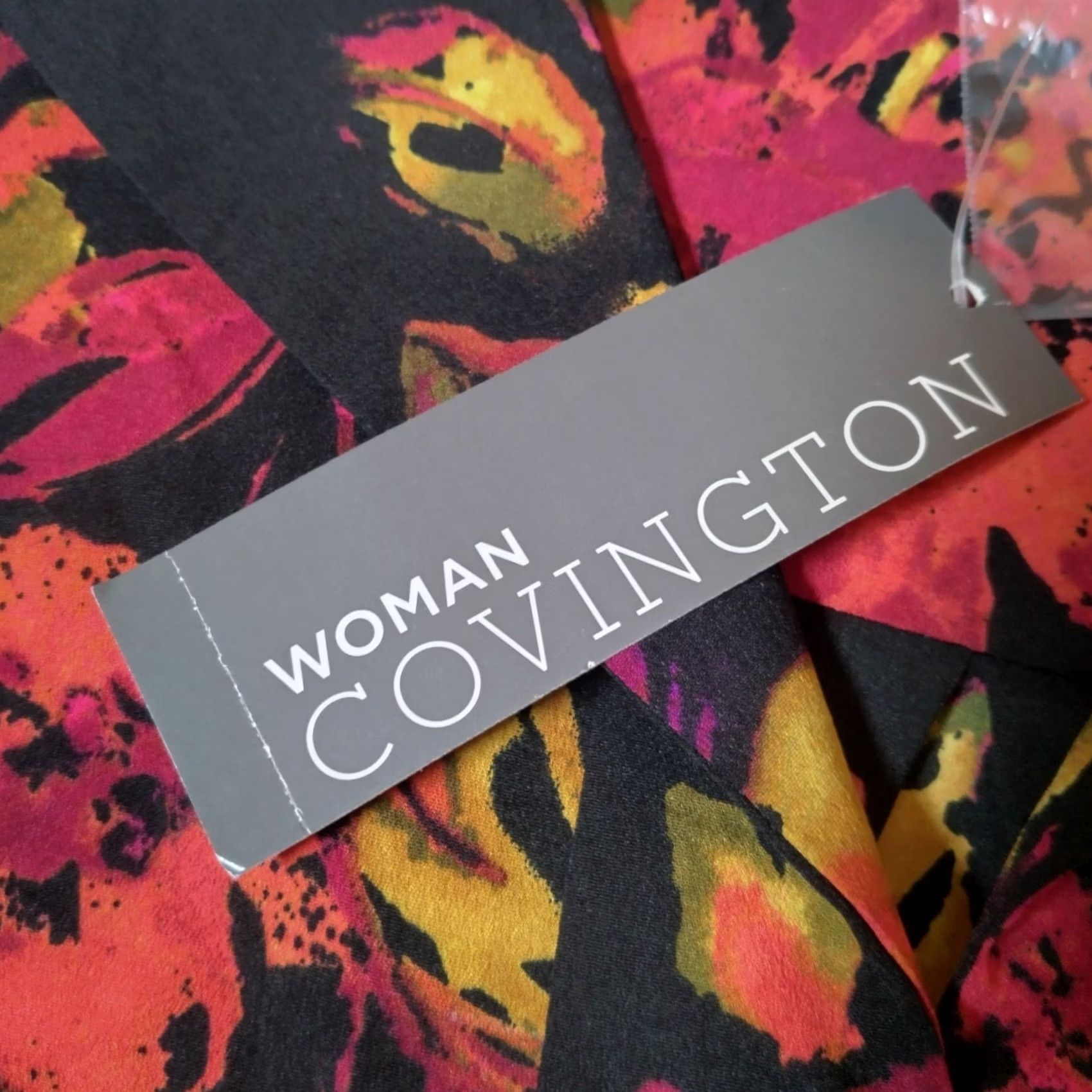 Vintage VINTAGE Covington Blouse Shirt 1X Black Pink Salmon Floral 3/4 Roll Tab Sleeve Ladies Body Size XL / US 12-14 / IT 48-50 - 6 Thumbnail
