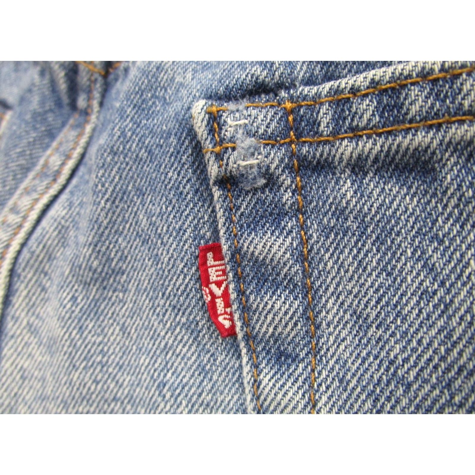 Levi's VINTAGE Levis 501 Premium Shorts Womens 28 Blue Denim High Rise Cutoff Frayed Big E 90s Size 28" / US 6 / IT 42 - 2 Thumbnail