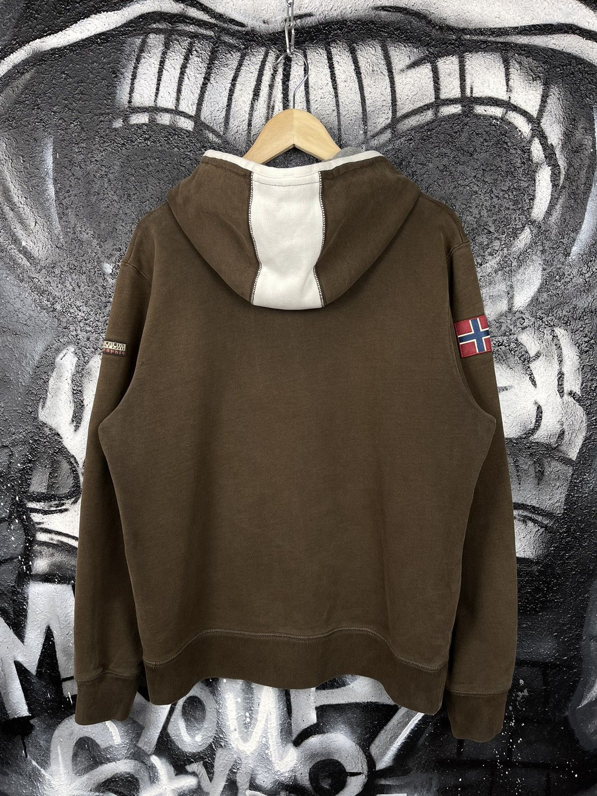 Napapijri × Vintage Vintage Napapijri Full Zip Brown Hoodie Men’s Size L Size US L / EU 52-54 / 3 - 4 Thumbnail