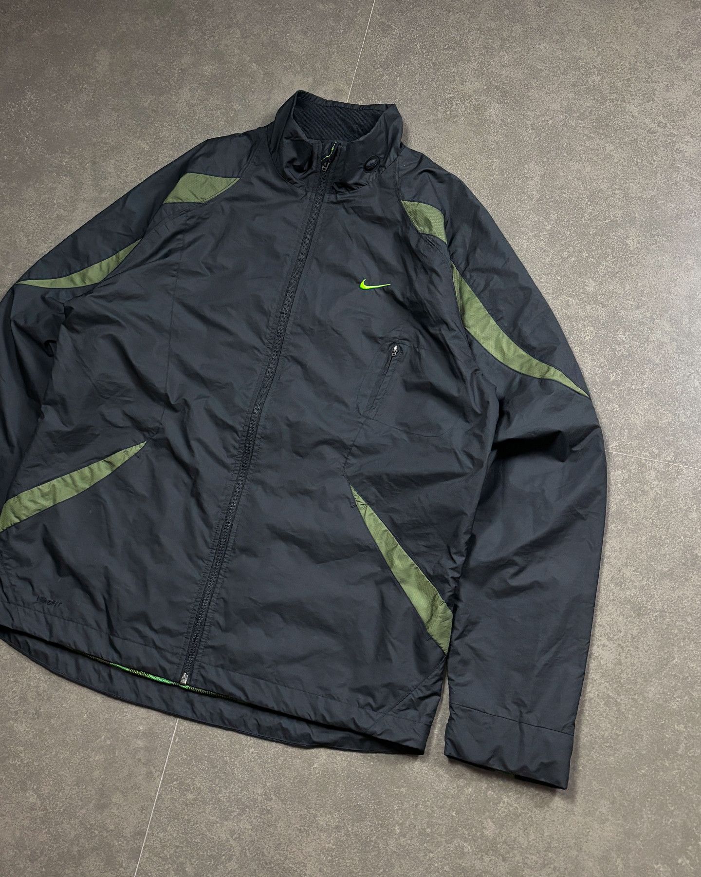 Nike Nike Storm Fit Outdoor Jacket Multipocket Swoosh Size US L / EU 52-54 / 3 - 2 Thumbnail