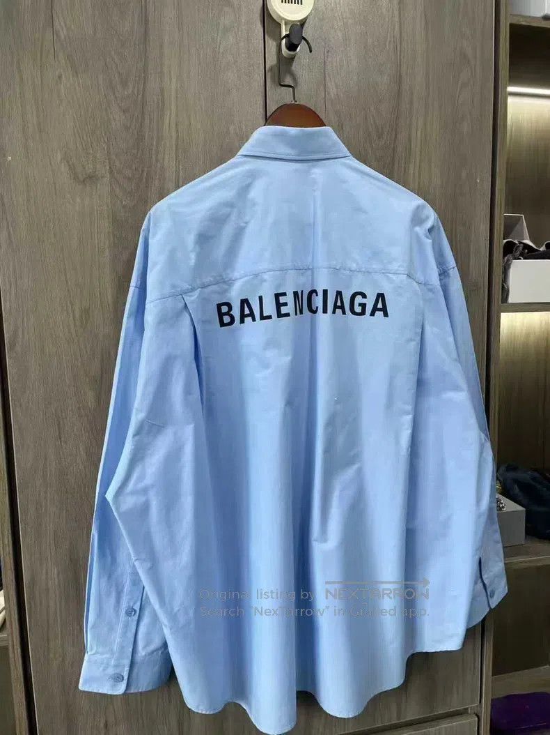 Balenciaga Balenciaga Back Printed Solid Color Long Sleeve Shirt Size US S / EU 44-46 / 1 - 7 Thumbnail