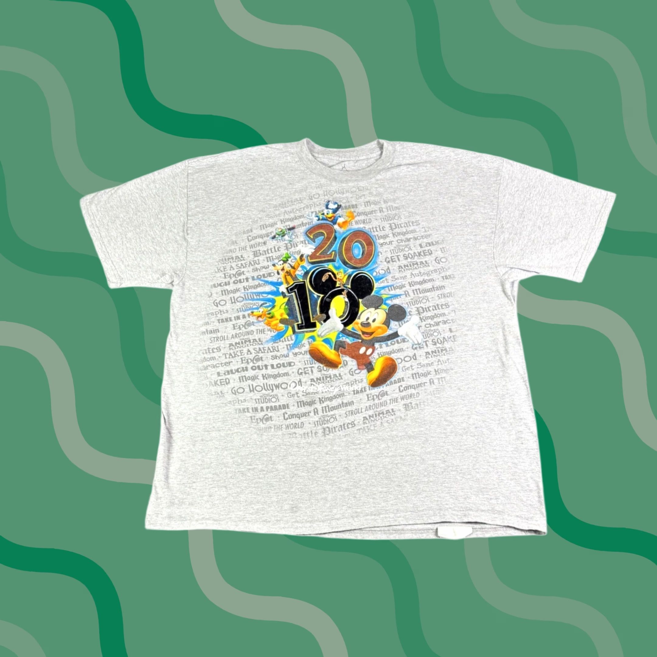 Disney VINTAGE Disney Parks Mickey Mouse Friends Gray T-Shirt Hanes 2XL Men Gray Logo Graphic Print All Seasons Crew Neck Short Sleeve Disney Parks 2XL Mens Size US XXL / EU 58 / 5 - 1 Thumbnail