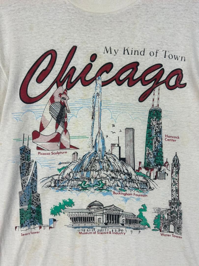 Vintage Vintage 90s Chicago Art Graphic T-shirt / White Size L Size US L / EU 52-54 / 3 - 4 Thumbnail