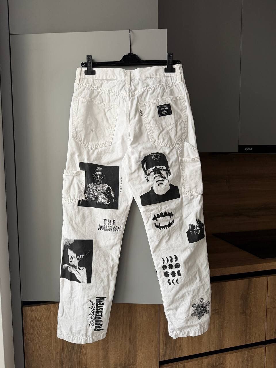 Levi's 2003 Levi’s x Universal Monsters Horror Jeans Size 30 Size US 30 / EU 46 - 5 Thumbnail
