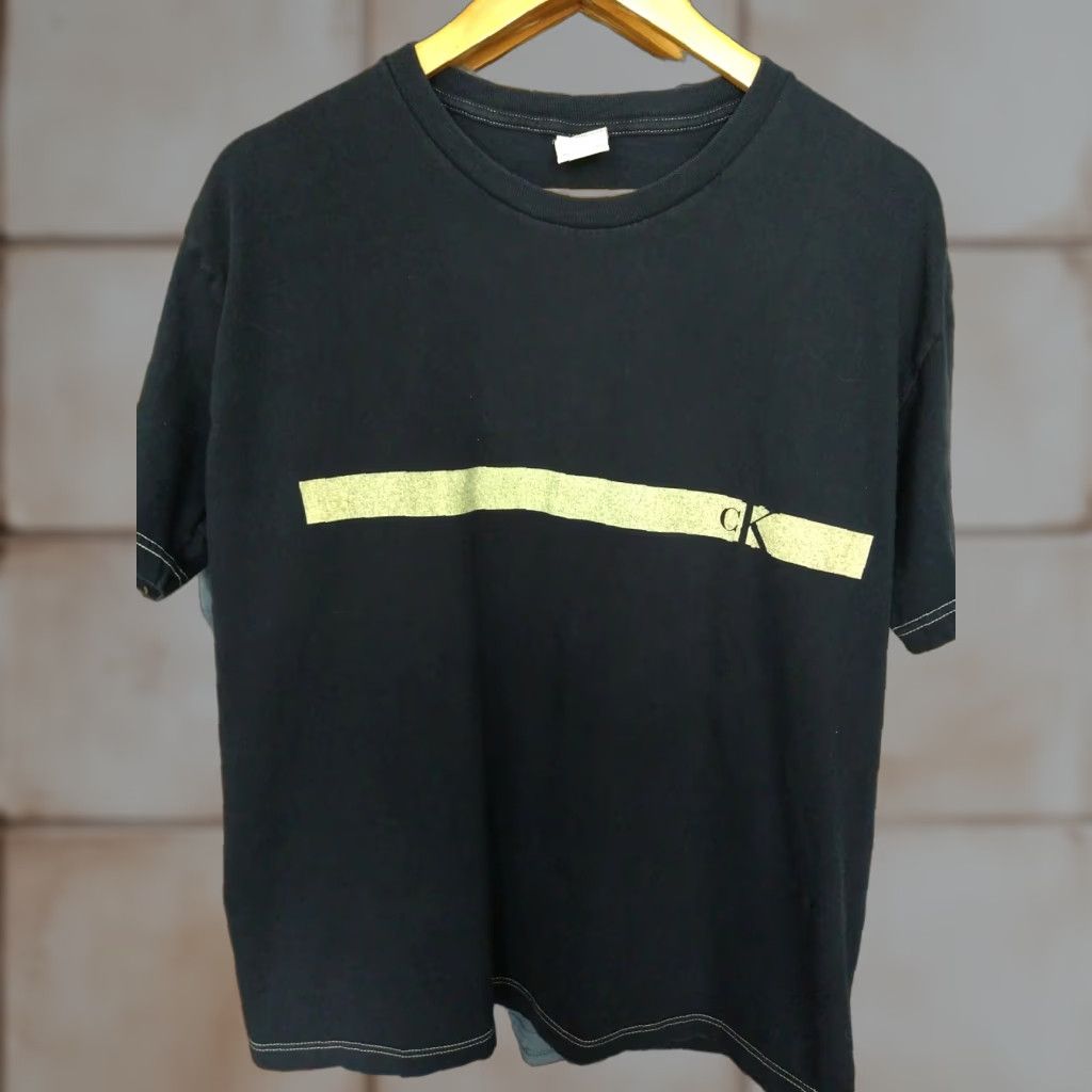 Calvin Klein VINTAGE Calvin Klein T-shirt Men M Striped Chest and back 90s Blue Sample Size US M / EU 48-50 / 2 - 1 Thumbnail