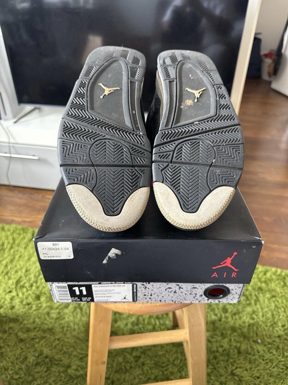 Jordan Brand Nike Air Jordan 4 Retro “Oreo” (2015) Size US 11 / EU 44 - 7 Thumbnail
