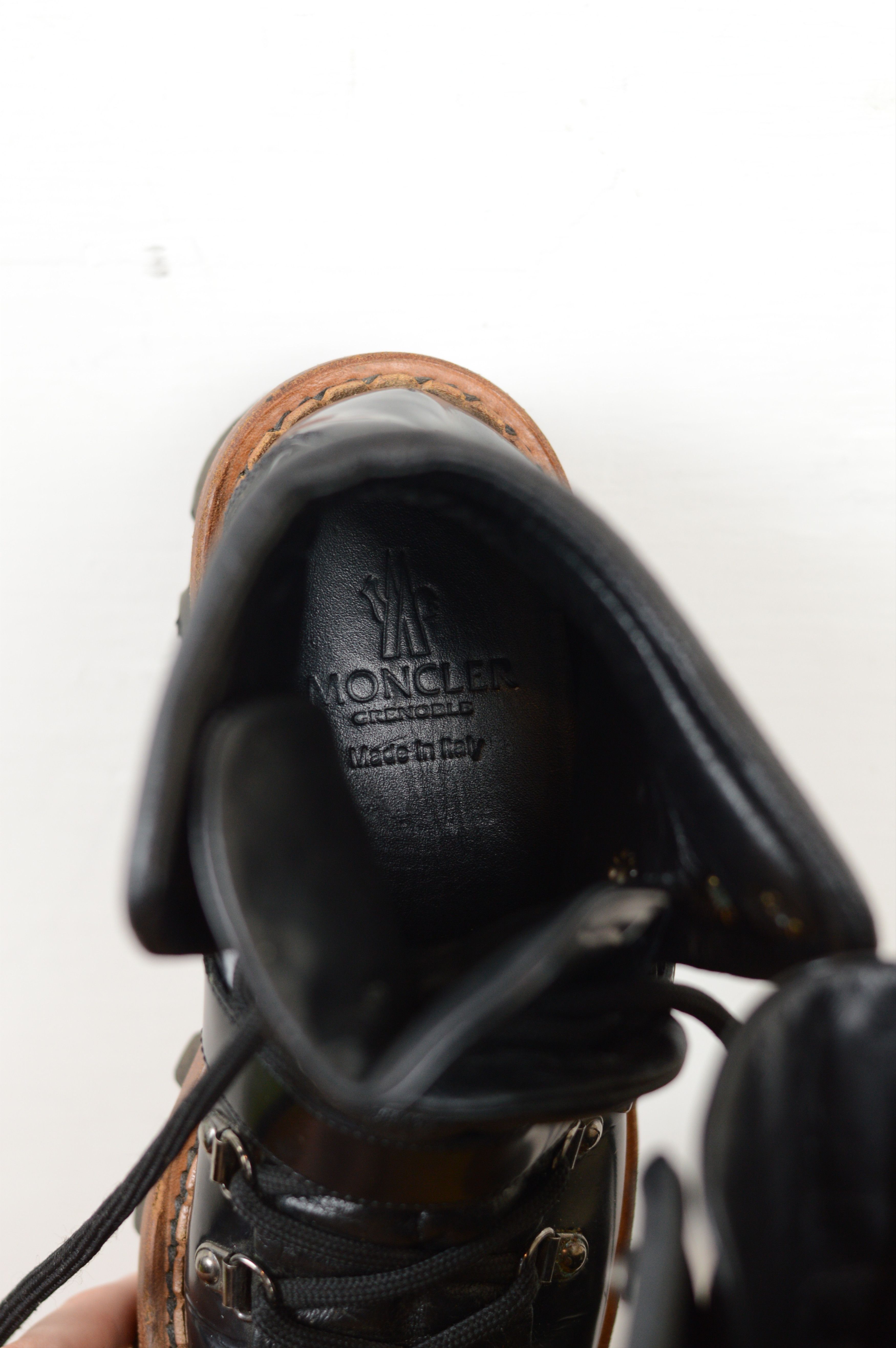 Moncler × Moncler Grenoble Moncler Grenoble Hiking Boots Patent Leather Size US 5 / IT 35 - 10 Thumbnail