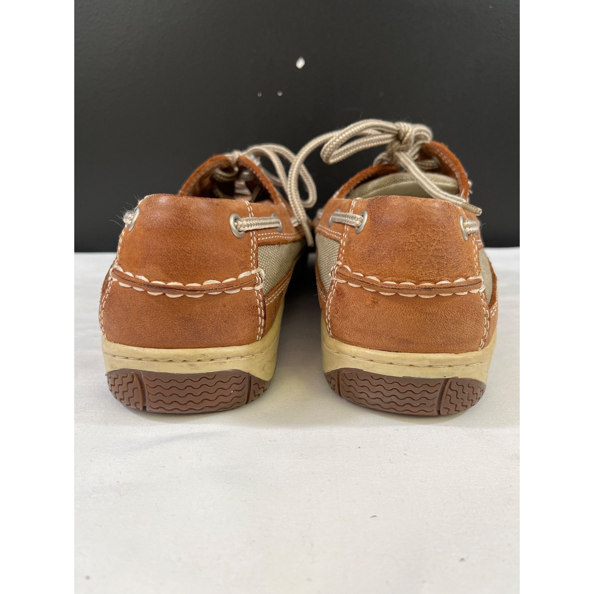 Chaps Chaps Men's Tan Leather Boat Shoes/Lace Up Size 10.5M SKU 59 Size US 10.5 / EU 43-44 - 4 Thumbnail