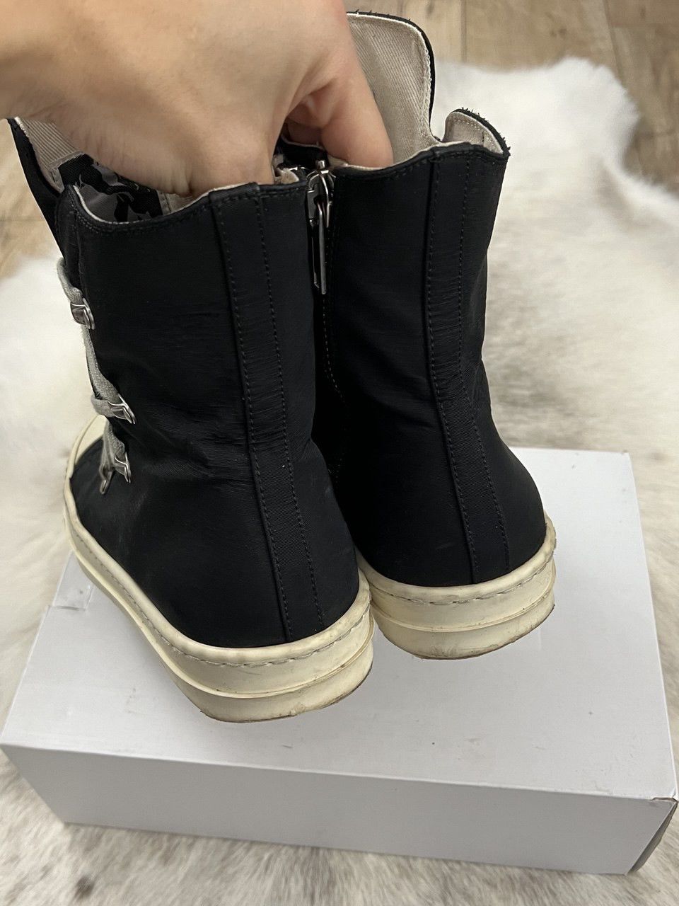 Rick Owens Drkshdw Rick Owens Drkshdw Hexagram High-Top Sneakers Black/milk Size US 10 / EU 43 - 7 Thumbnail