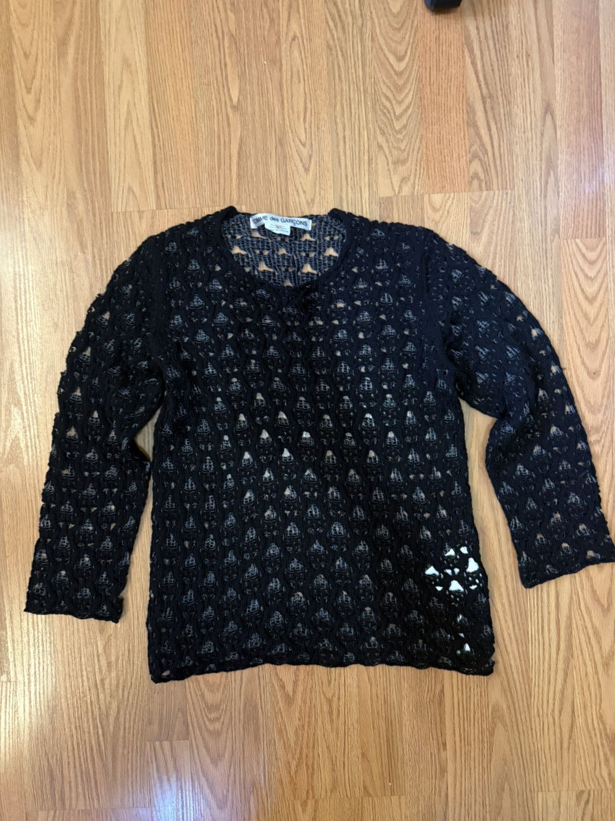 Comme des Garcons COMME des GARCONS crochet knit sweater Size US L / EU 52-54 / 3 - 1 Thumbnail