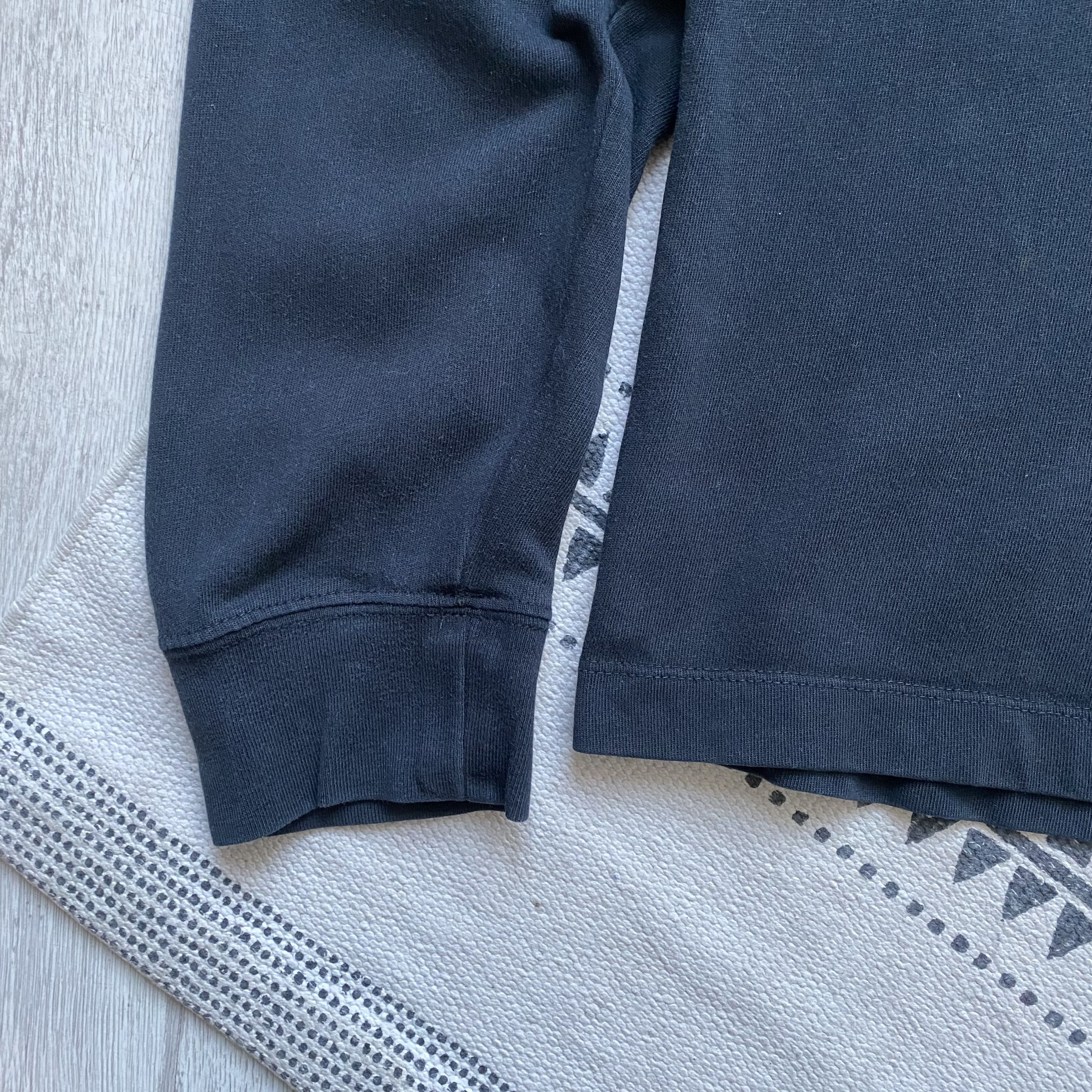 Nike 🖤 Vintage Nike Giannis Freak Longsleeve Center logo Faded Size US XL / EU 56 / 4 - 5 Thumbnail