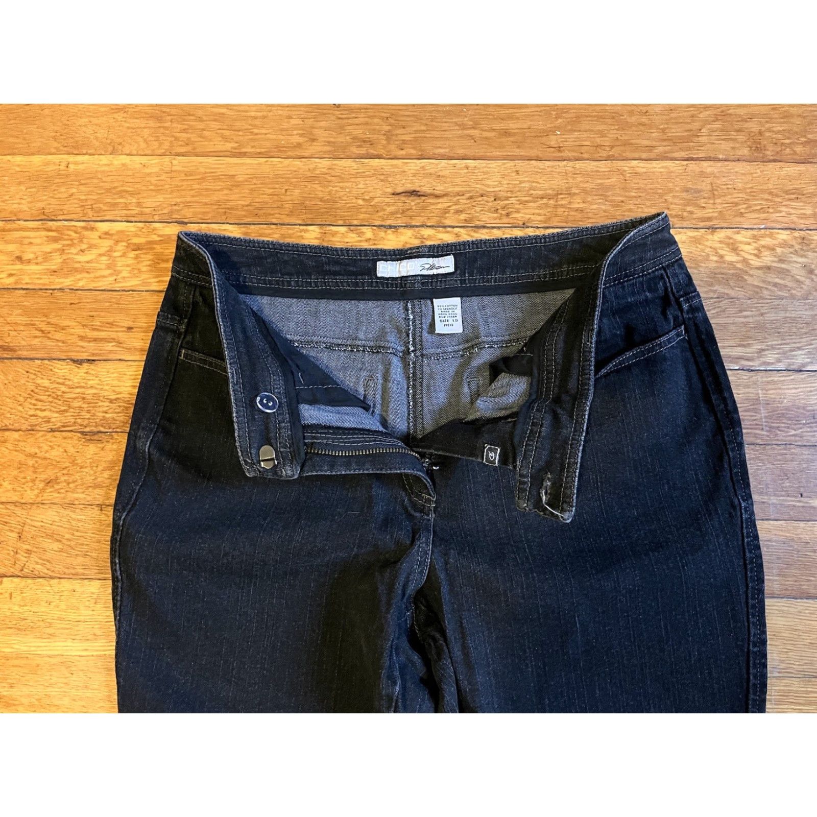 Vintage Chico's Platinum Jeans Women's 1.5 Regular Black Denim 27 Inseam 30" Waist 27" 5-Pocket Stretch Size 26" / US 2 / IT 38 - 4 Thumbnail
