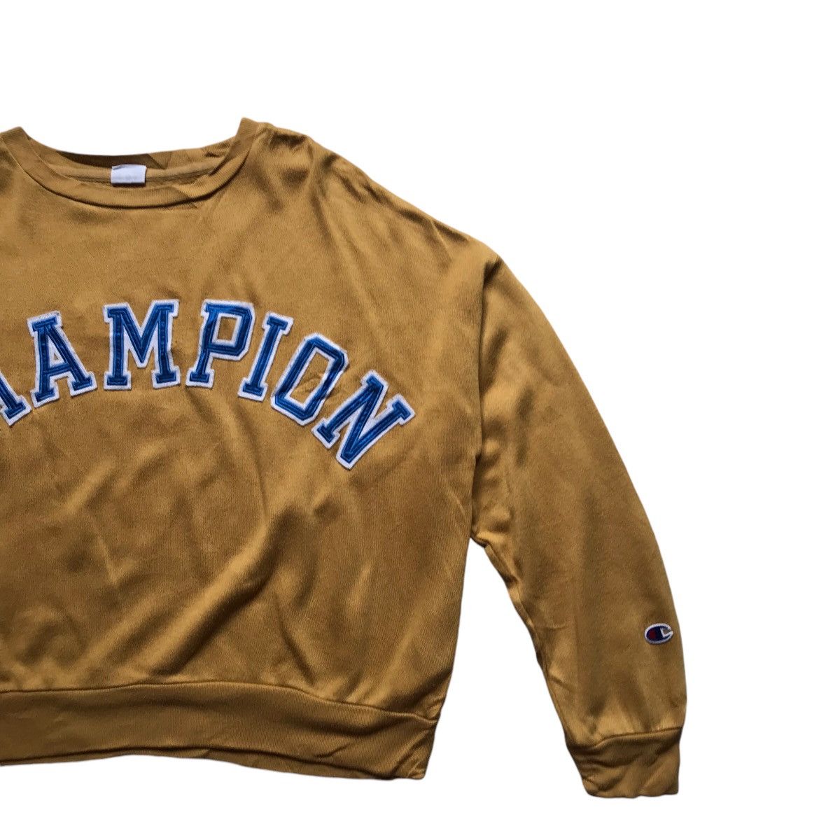 Champion Vintage Champion Spellout Crewneck cropped Size M / US 6-8 / IT 42-44 - 2 Thumbnail