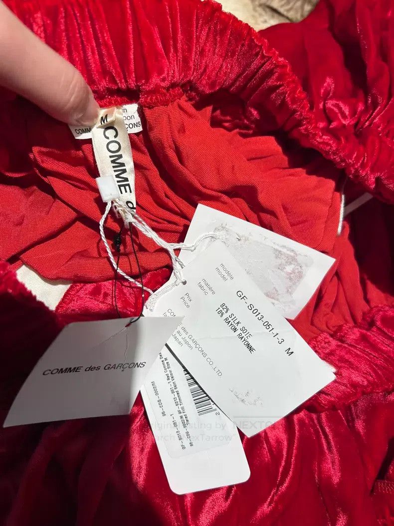 Comme des Garcons Comme Des Garcons size M Main Line Red Velvet Skirt Size 23" - 3 Thumbnail