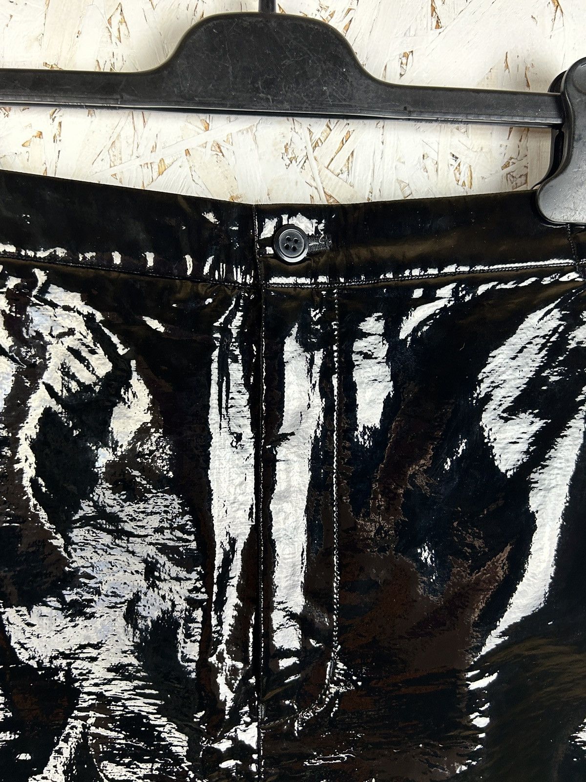 Comme des Garcons Junya Watanabe Comme Des Garcons 2014 Vinyl Shorts Black S Size 27" / US 4 / IT 40 - 2 Thumbnail