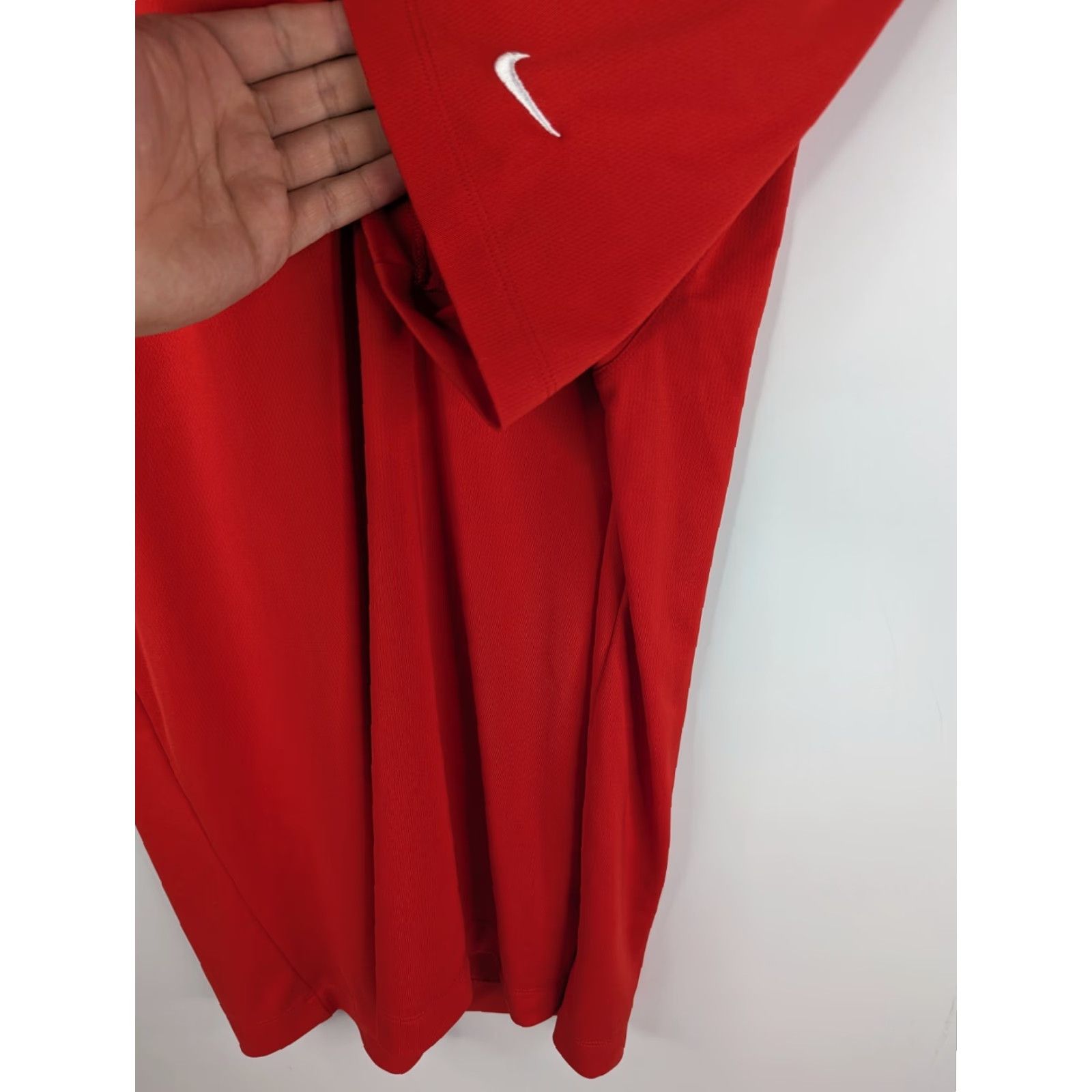 Nike Nike Golf Polo Shirt CANE RUN ESTATE ORIGINAL RUM Red 637167 M Nike Dri-Fit Men Short Sleeve Collared Polo Shirt Golf 100% Polyester Size M Red Size US M / EU 48-50 / 2 - 4 Thumbnail
