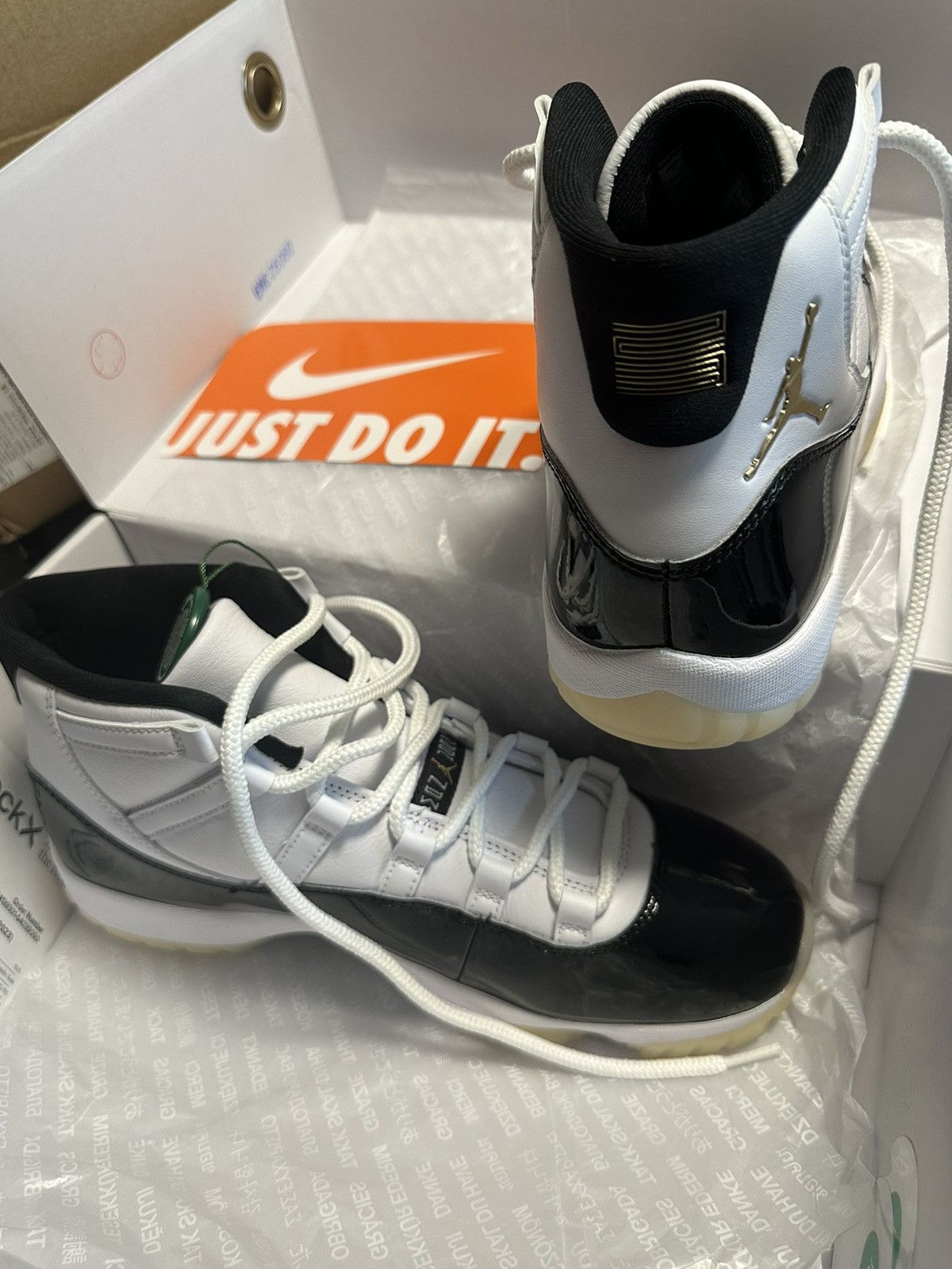 Jordan Brand × Nike Jordan 11 Retro - DMP Gratitude (2023) Size US 10.5 / EU 43-44 - 9 Thumbnail