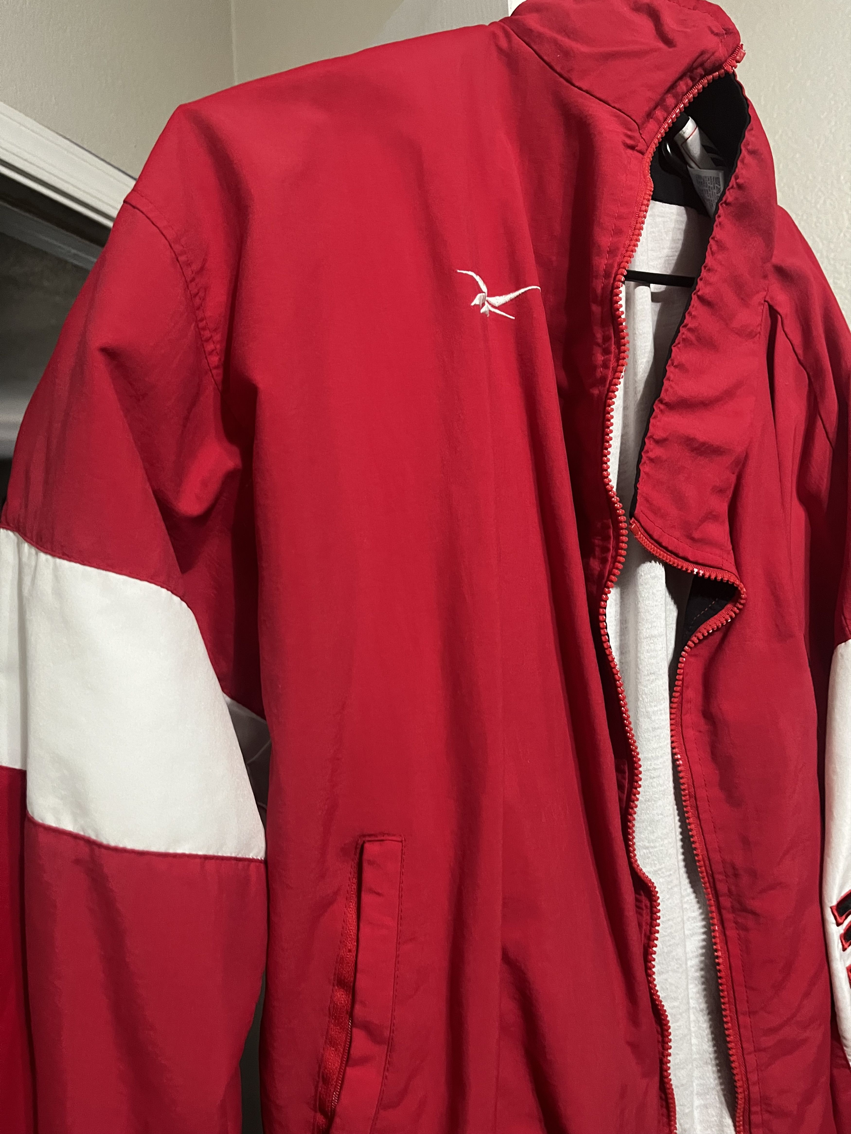 Vintage Reebok X Wisconsin Coat (90s -2000s) Size US XL / EU 56 / 4 - 2 Thumbnail
