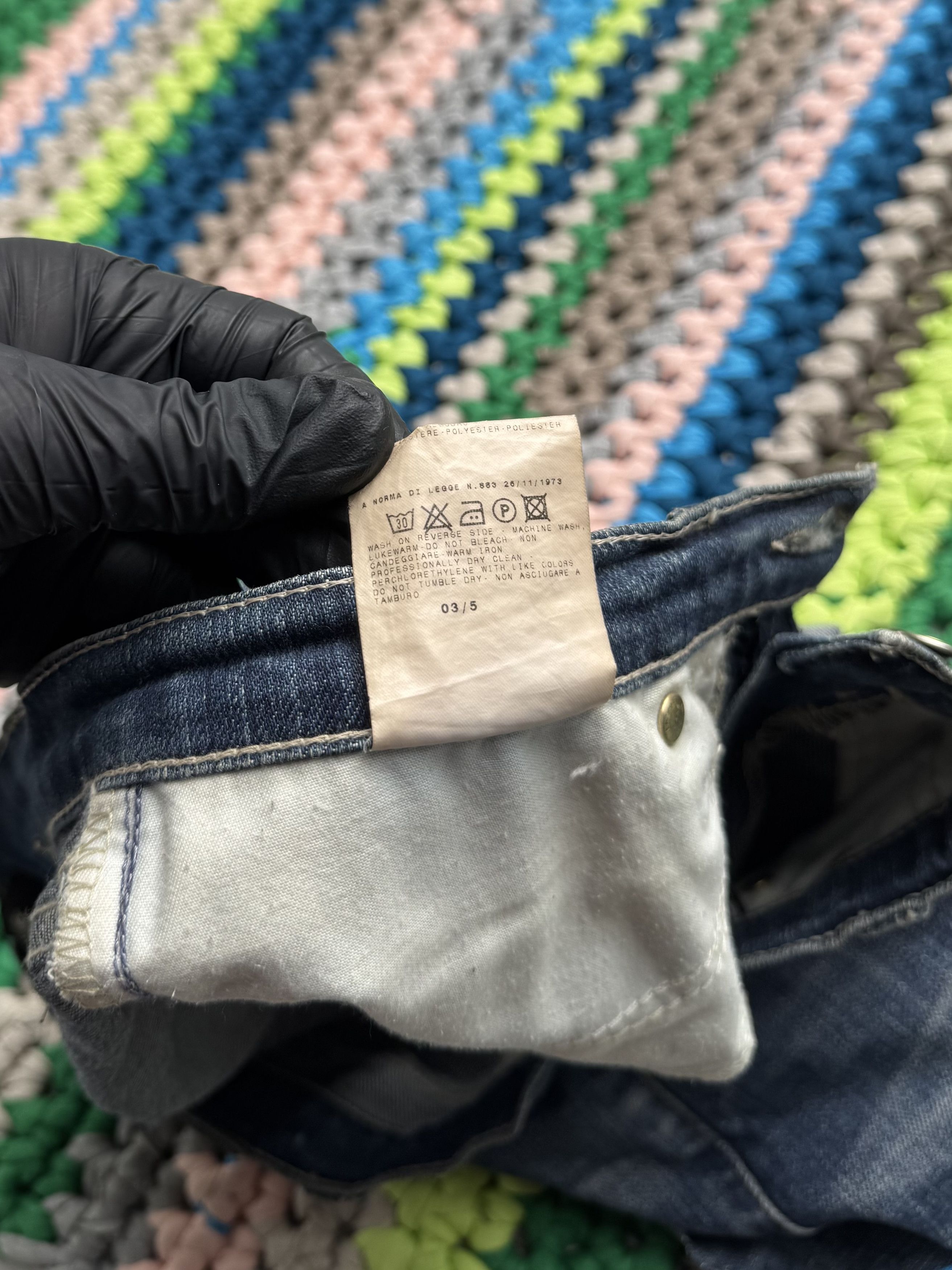 Versace Jeans Couture Versace Jeans Couture Vintage Mini Shorts (D10) Size 27" / US 4 / IT 40 - 6 Thumbnail
