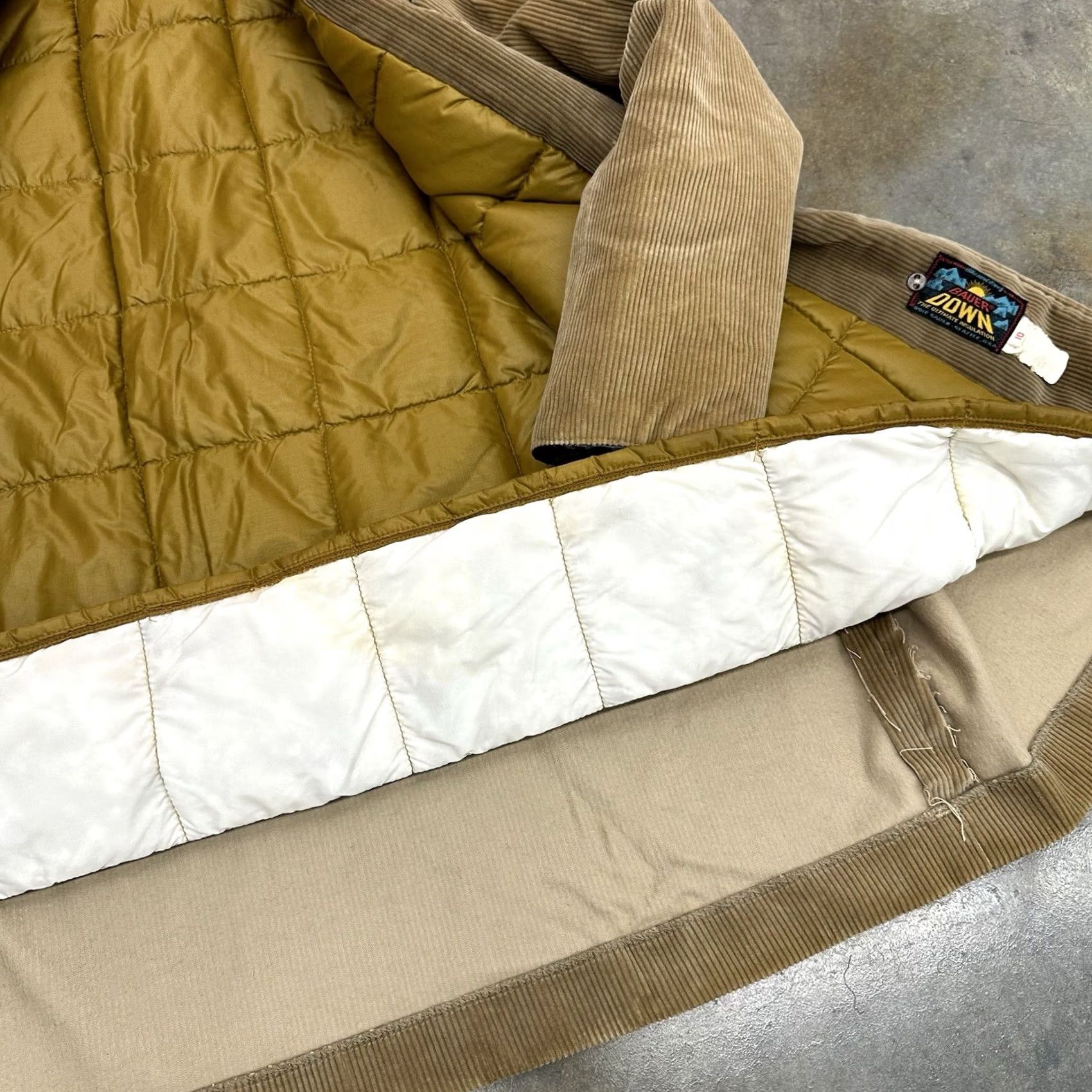 Eddie Bauer VINTAGE Eddie Bauer Corduroy Quilted Goose Down Barn Jacket Women’s Medium Brown Tan 90s Outdoor Western Jacket Mens? Size M / US 6-8 / IT 42-44 - 5 Thumbnail