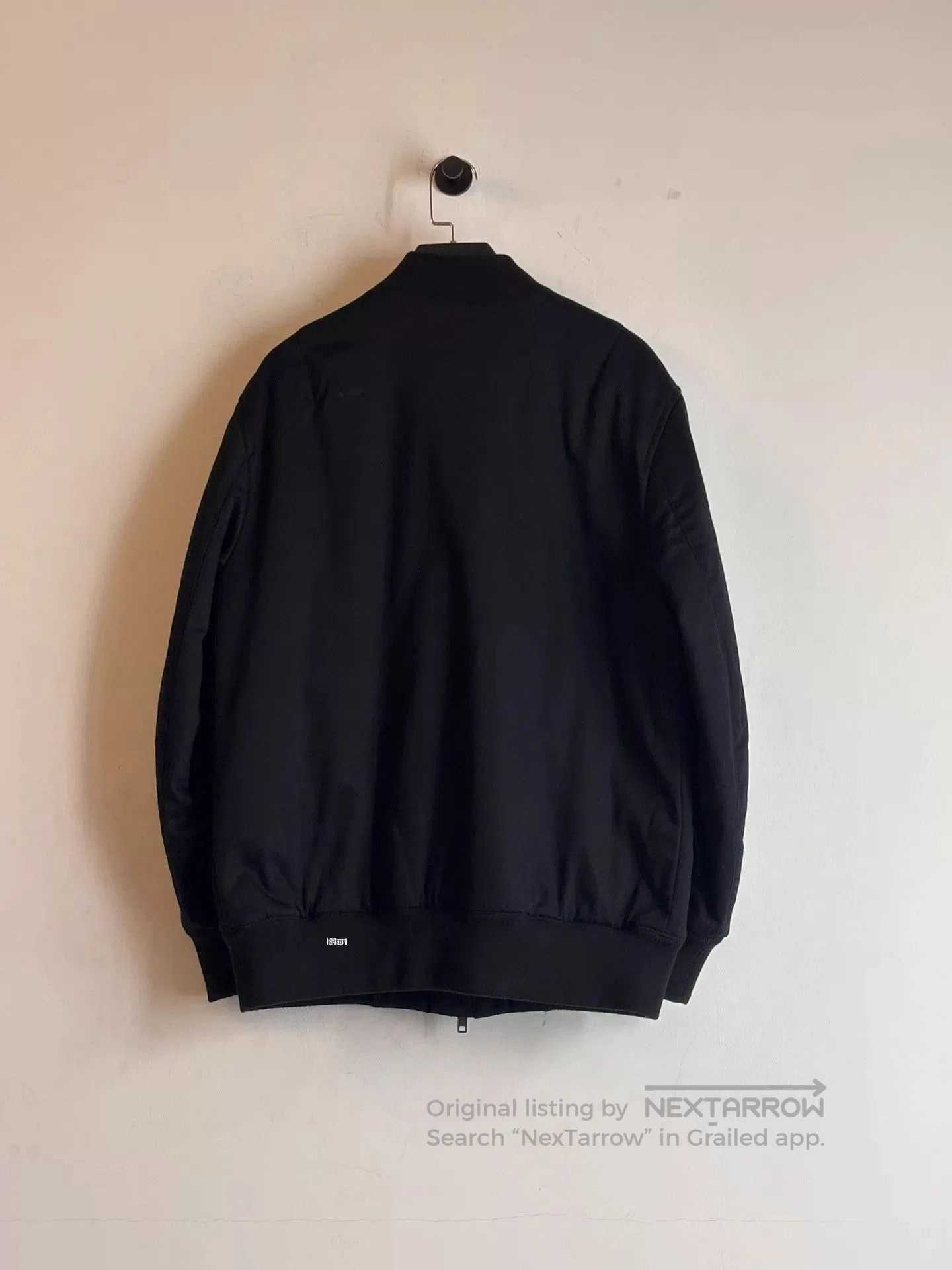Helmut Lang Black er Jacket with Zip Front and Pockets . Size US M / EU 48-50 / 2 - 7 Thumbnail