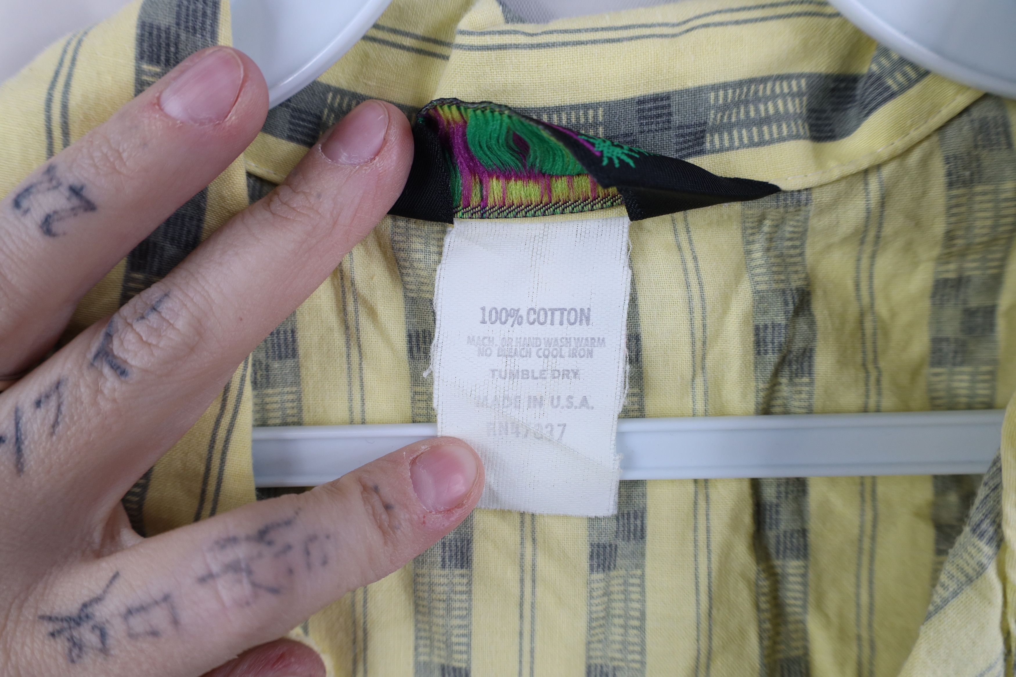 Vintage Vintage 90s Streetwear Geometric Collar Button Shirt USA Size US M / EU 48-50 / 2 - 8 Thumbnail