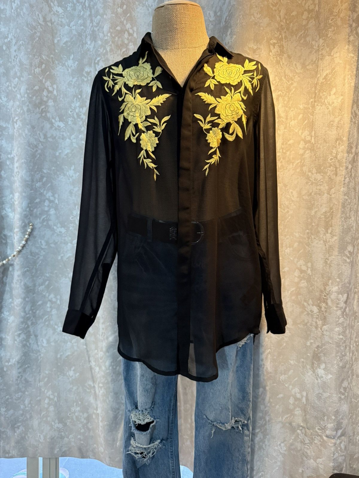 Shein Sheer Black Button-Up Shirt with Gold Floral Embroidery Size M / US 6-8 / IT 42-44 - 3 Thumbnail