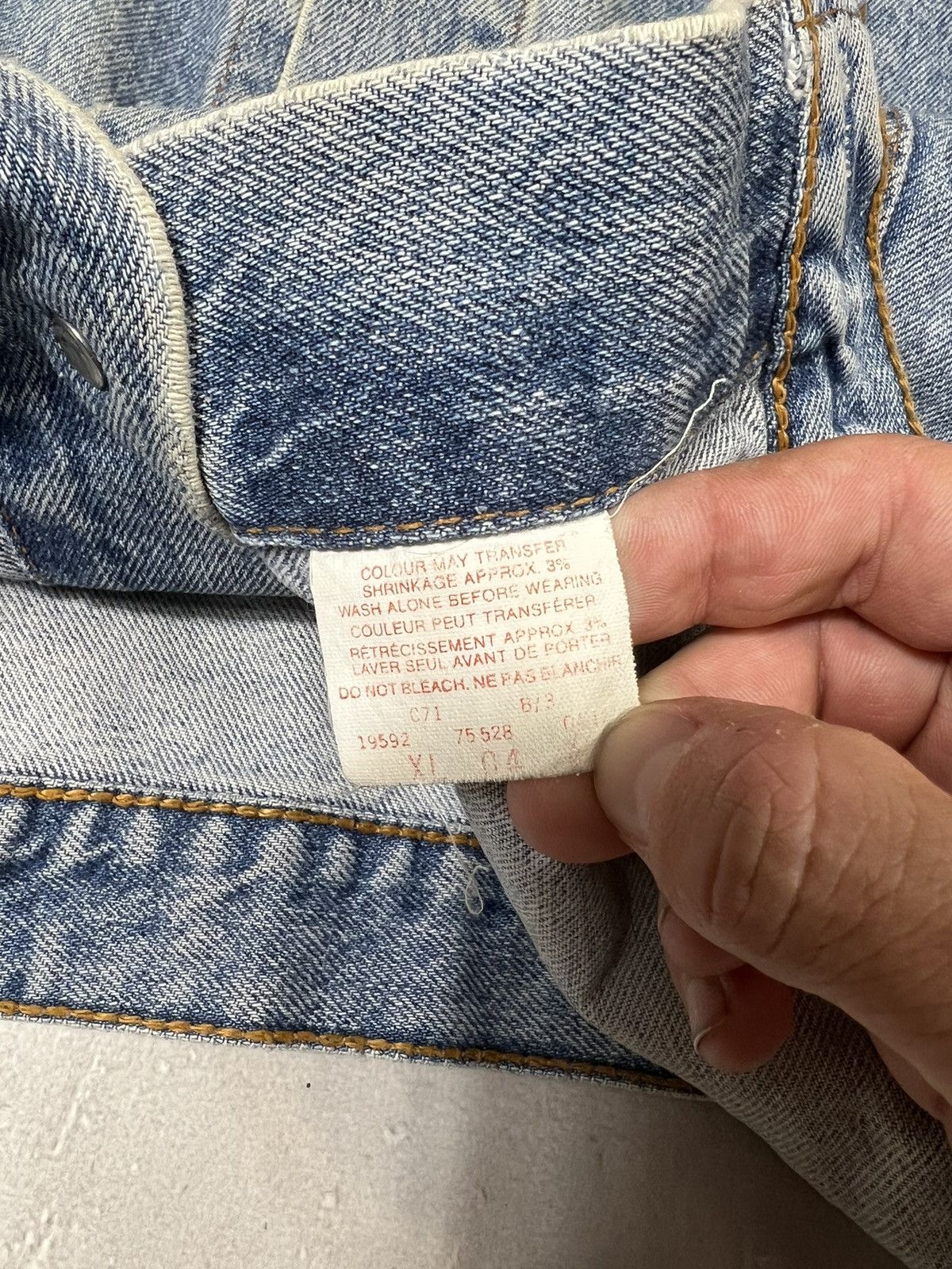 Levi's Vintage Clothing Vintage 90s Levis Washed Heawyweight Denim Jacket Size US XL / EU 56 / 4 - 6 Thumbnail