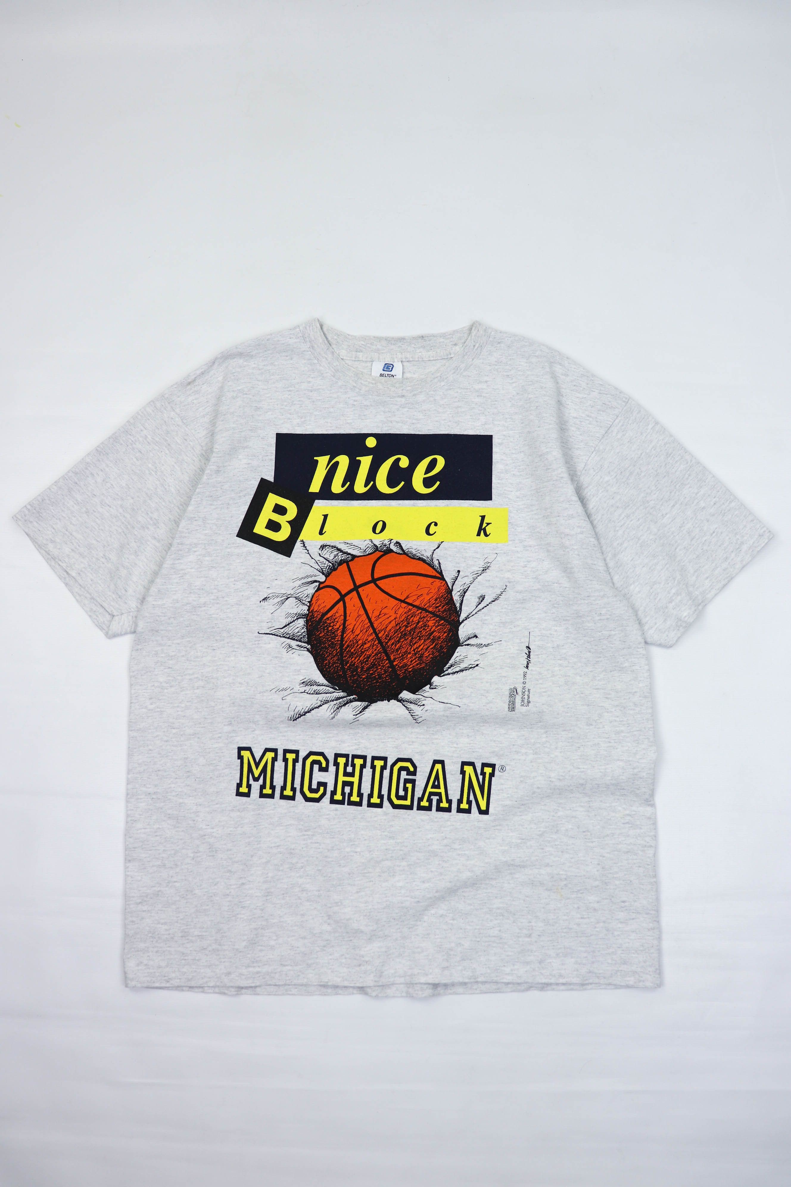 Vintage ©1992 Vintage 90s USA Nice Block Michigan Graphics T-shirt Size US XL / EU 56 / 4 - 1 Thumbnail