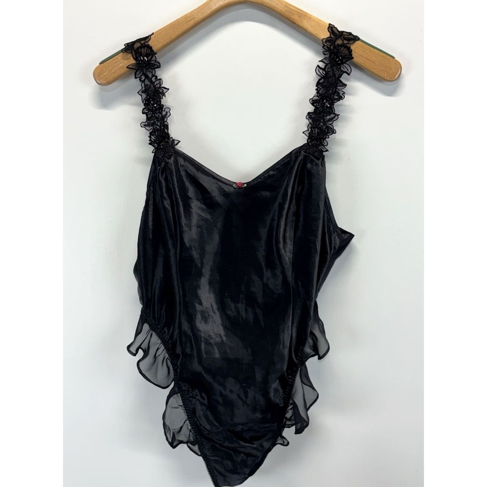 Vintage VINTAGE California Dynasty Satin Bodysuit Women’s L Black 1 Piece 1980s Made In USA Satin Look Sexy Mens? Size L / US 10 / IT 46 - 2 Thumbnail